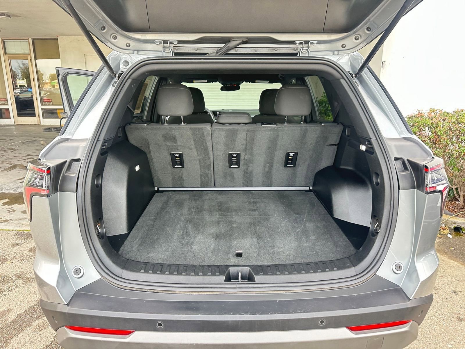 Thumbnail: 2025 Chevrolet Equinox - 31