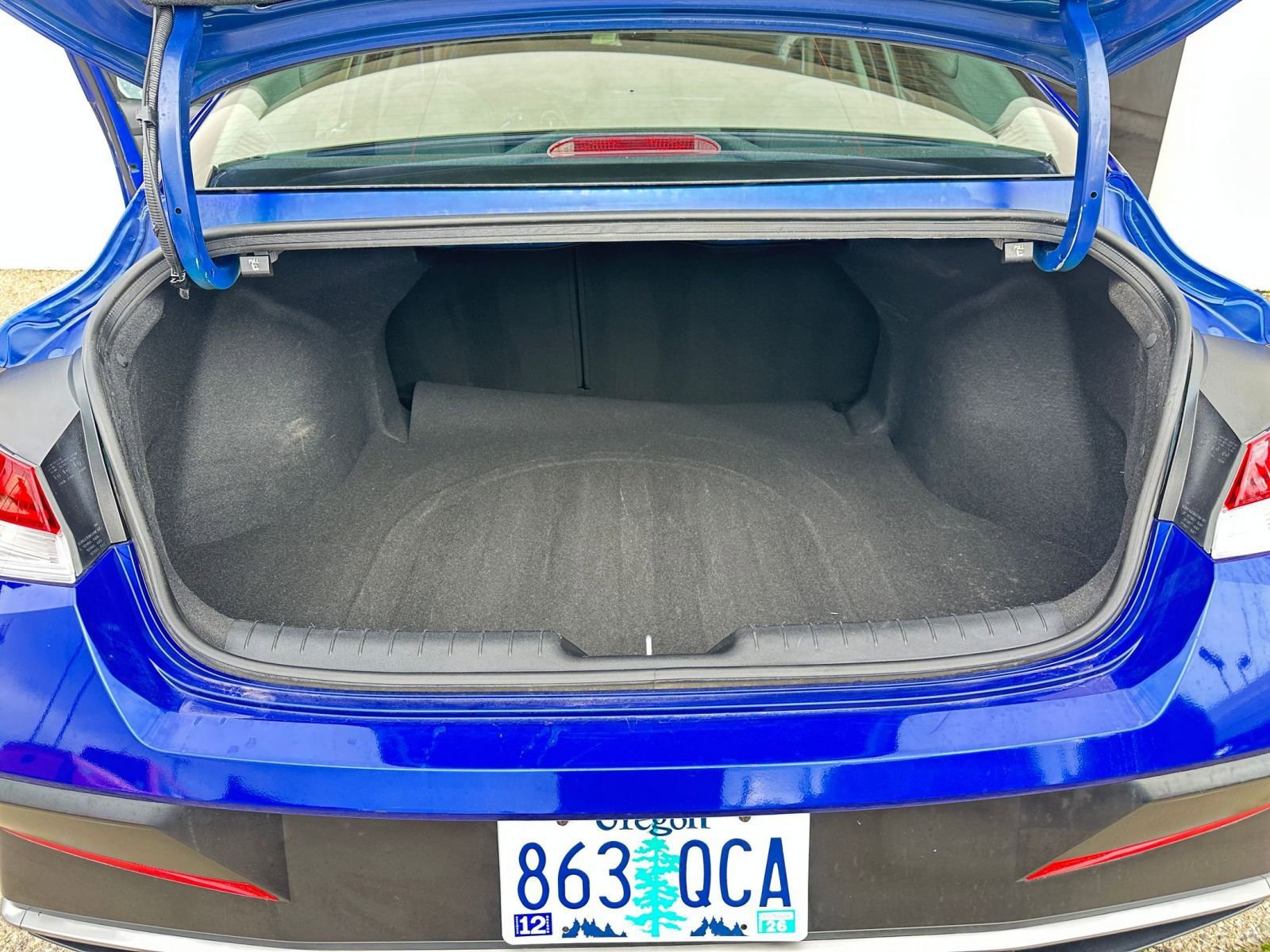 Thumbnail: 2025 Hyundai Elantra - 33