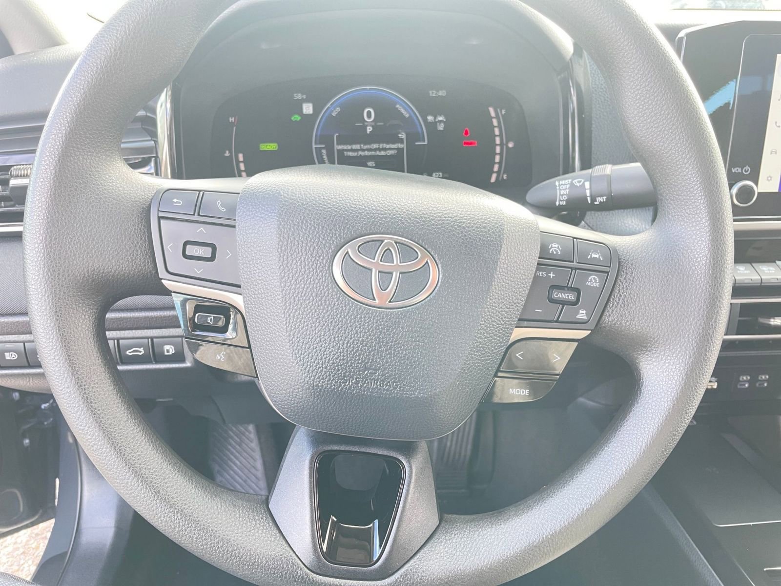 Thumbnail: 2025 Toyota Camry - 27