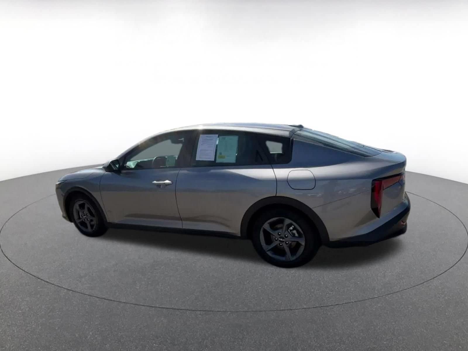 Thumbnail: 2026 Kia K4 - 10
