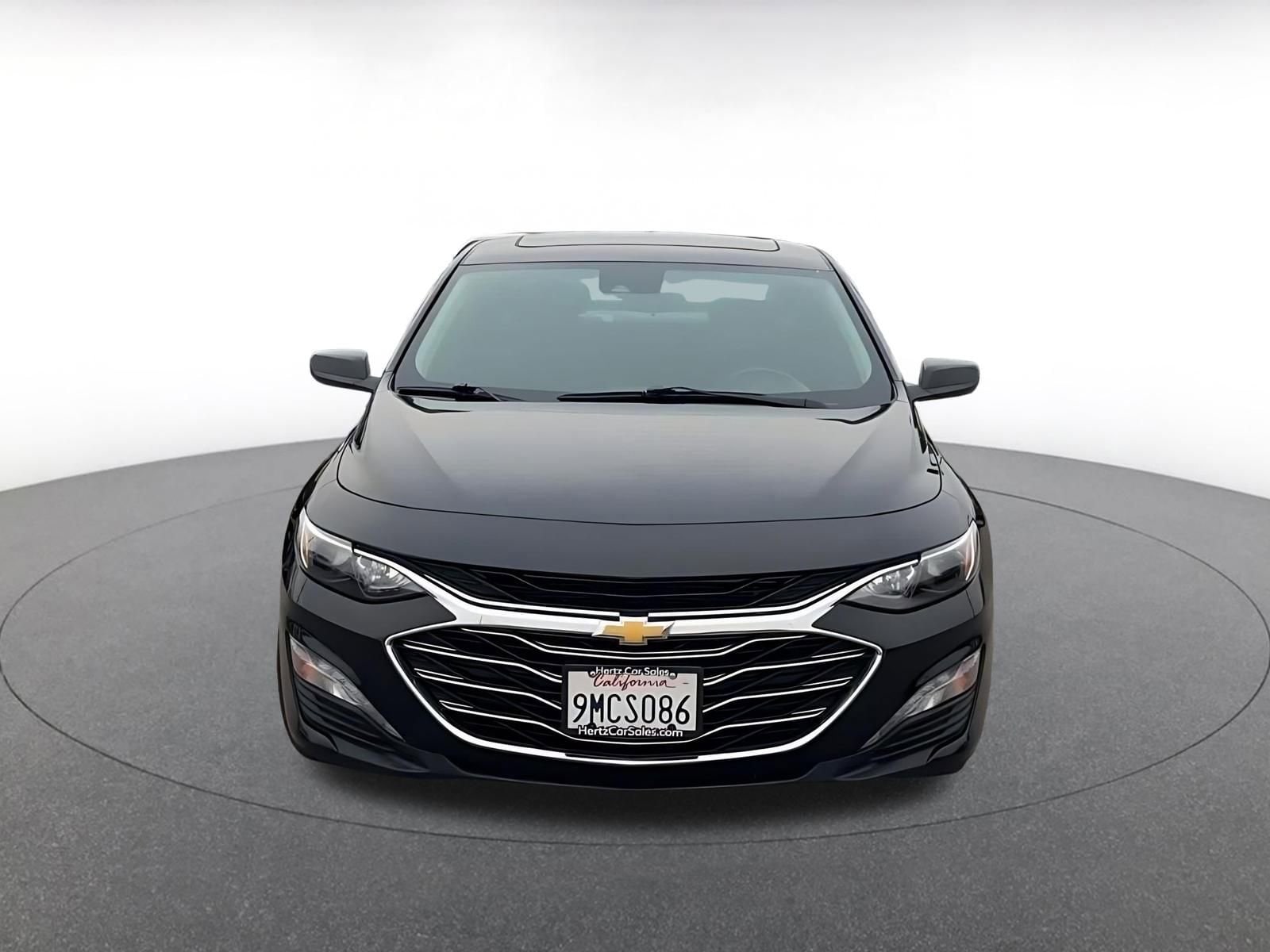 Thumbnail: 2024 Chevrolet Malibu - 4