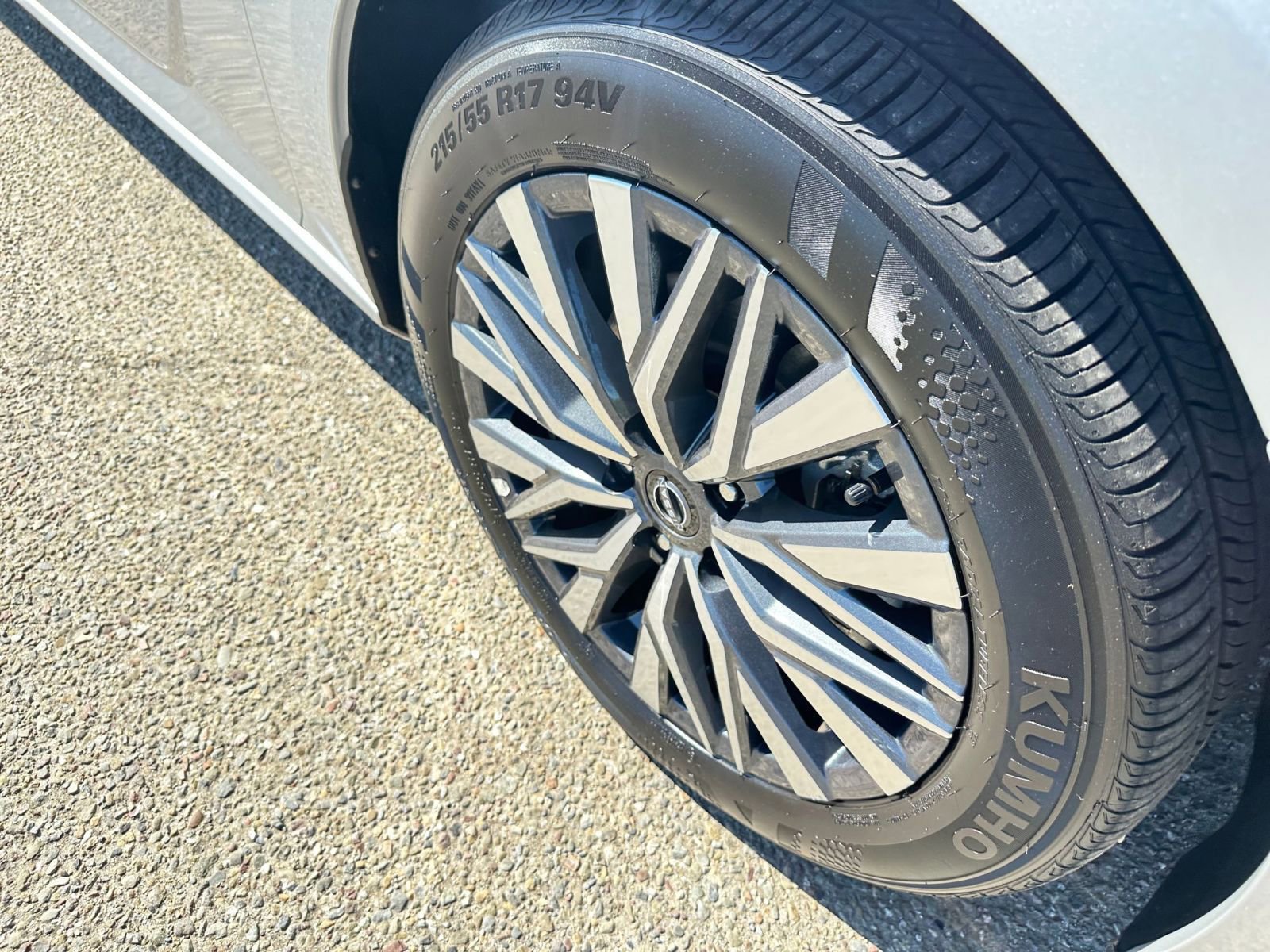 Thumbnail: 2024 Nissan Altima - 30