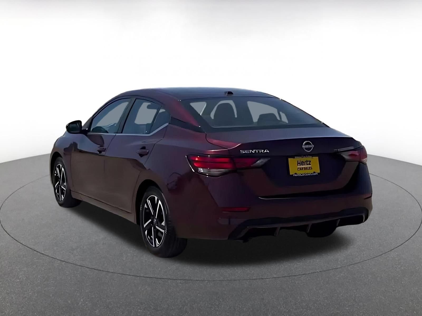 Thumbnail: 2025 Nissan Sentra - 9