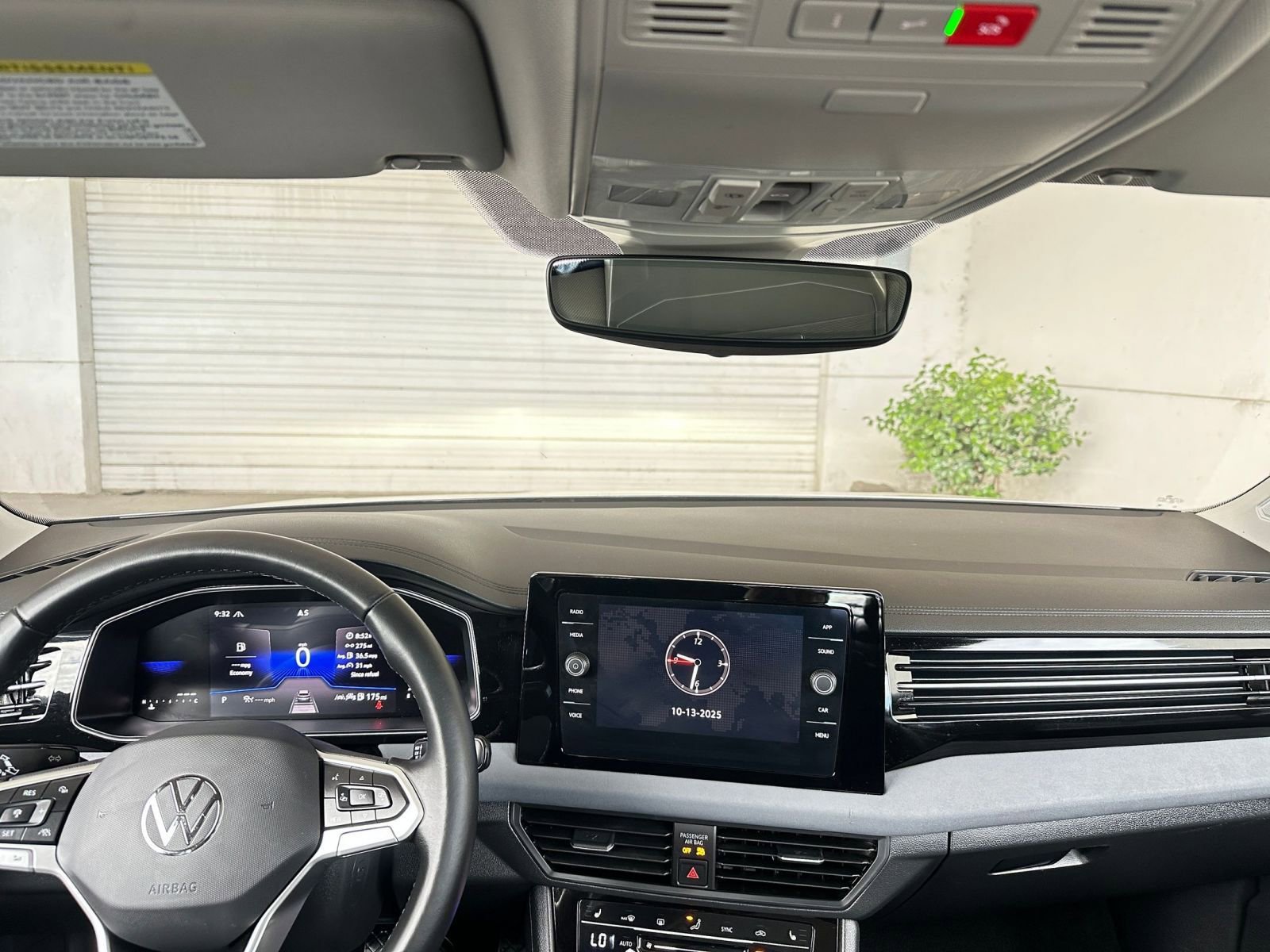 Thumbnail: 2025 Volkswagen Jetta - 33