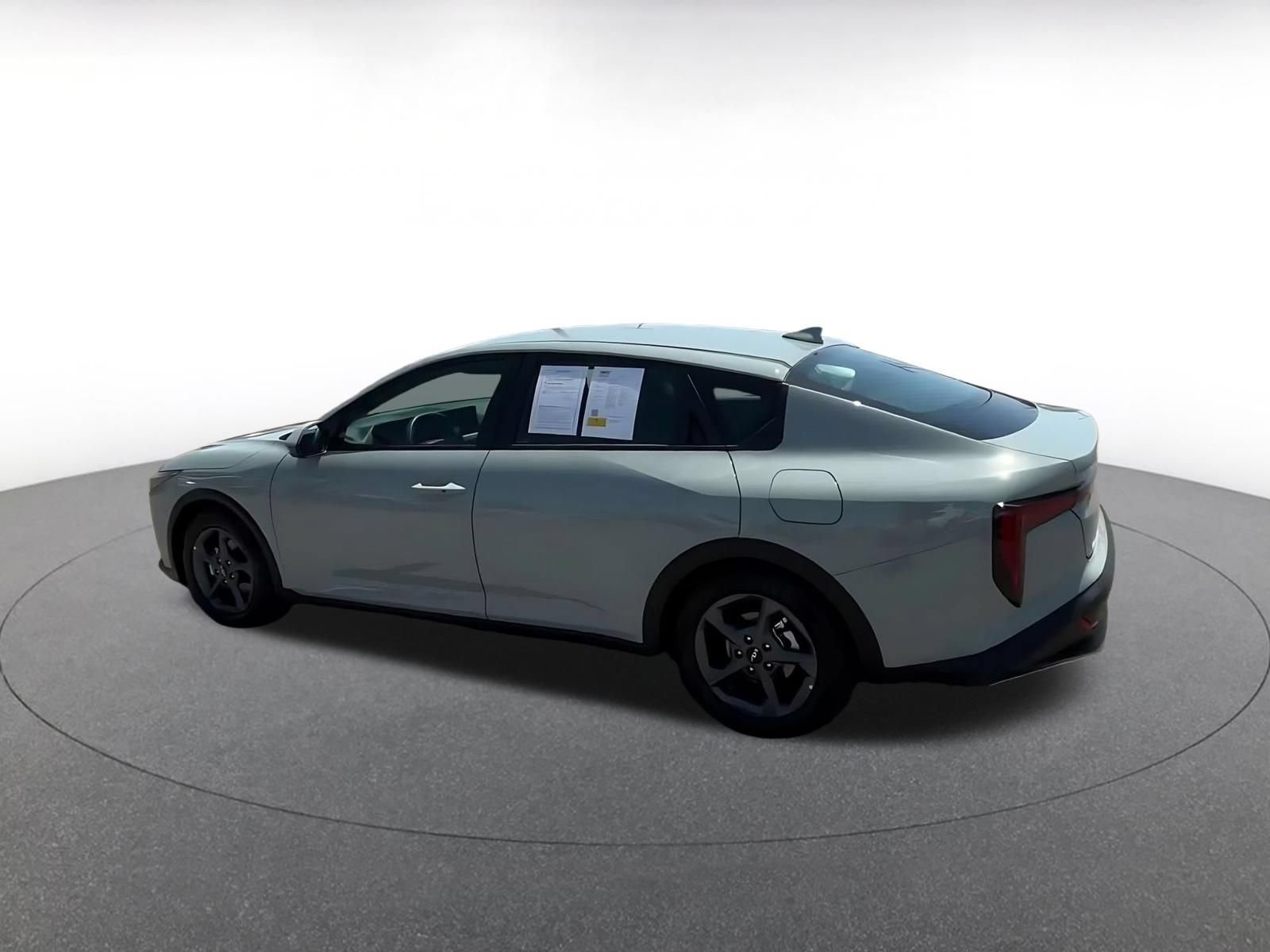 Thumbnail: 2026 Kia K4 - 10