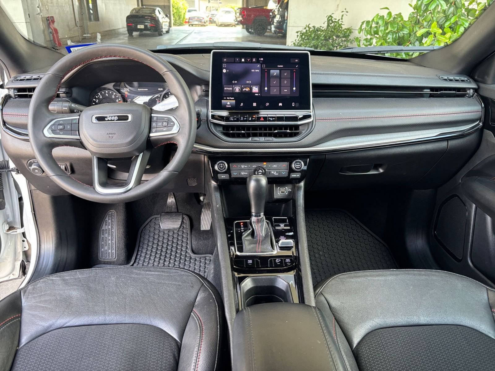 Thumbnail: 2025 Jeep Compass - 32