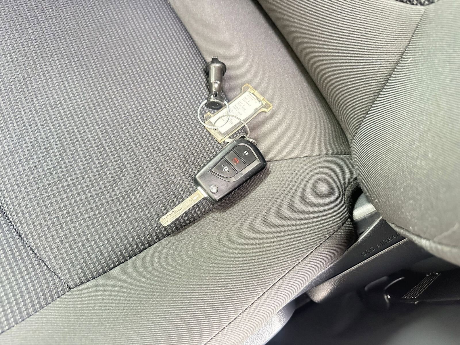 Thumbnail: 2025 Toyota RAV4 - 22