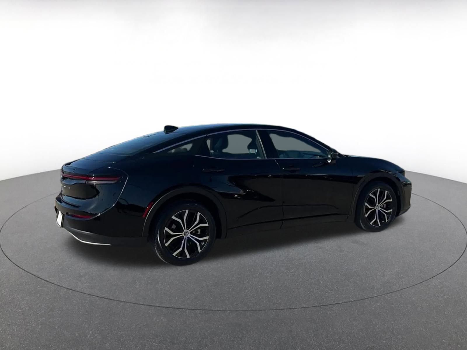 Thumbnail: 2025 Toyota Crown - 15