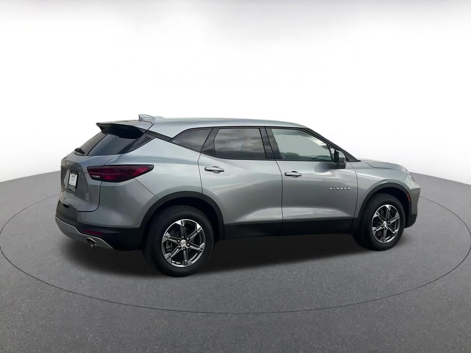 Thumbnail: 2025 Chevrolet Blazer - 15