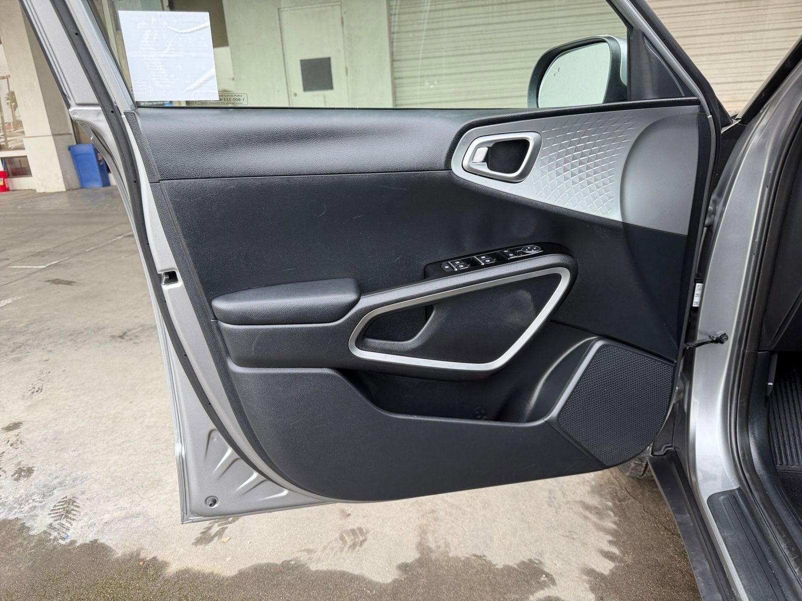 Thumbnail: 2025 Kia Soul - 18