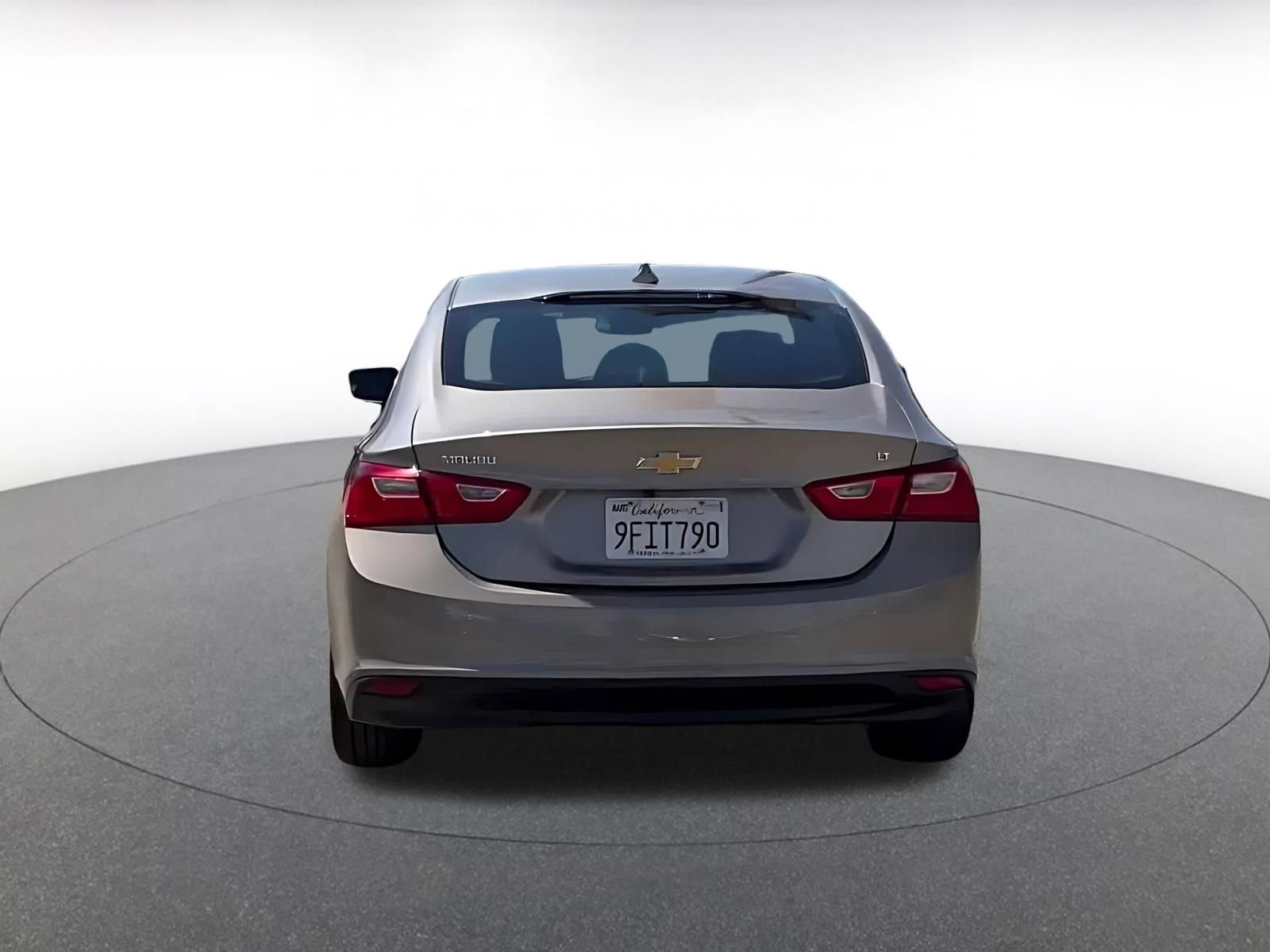 Thumbnail: 2023 Chevrolet Malibu - 12