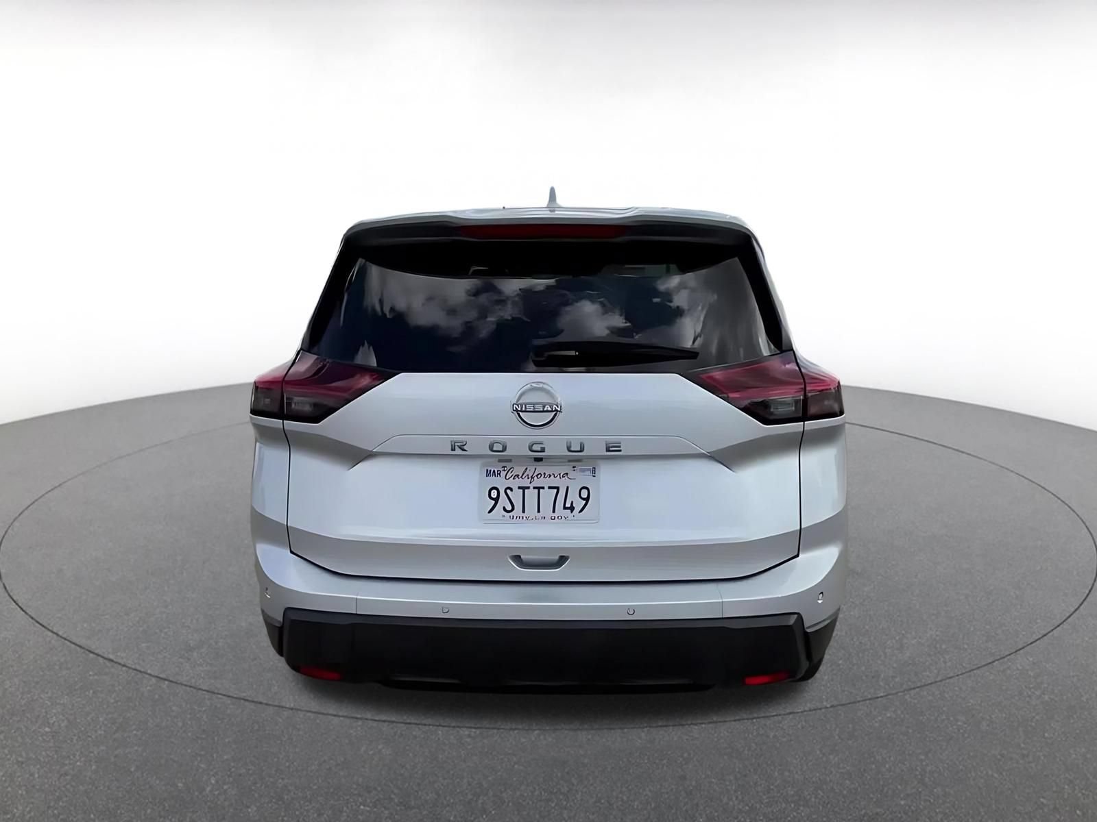 Thumbnail: 2025 Nissan Rogue - 10