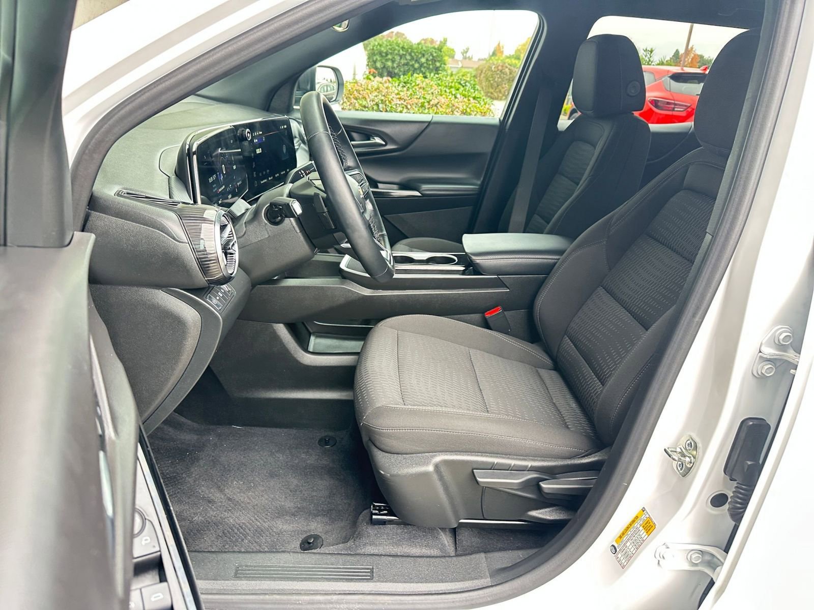 Thumbnail: 2025 Chevrolet Equinox - 27