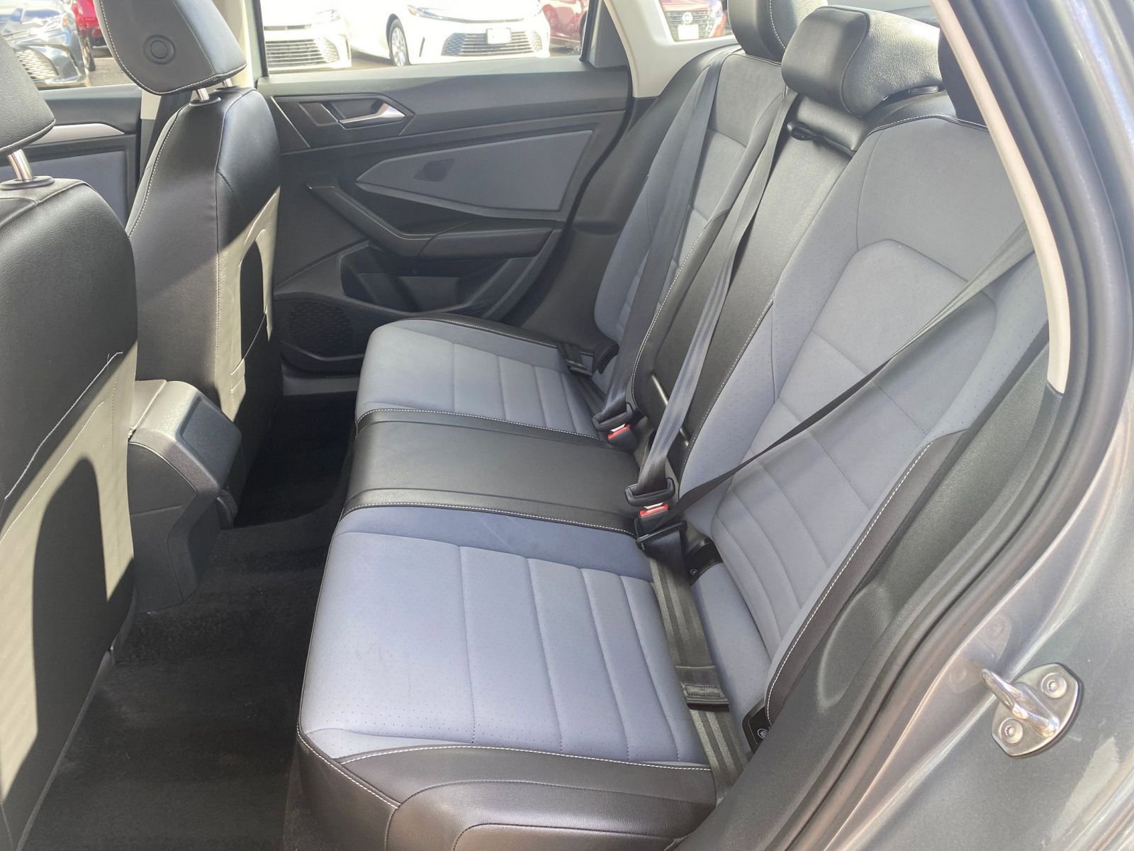 Thumbnail: 2025 Volkswagen Jetta - 25