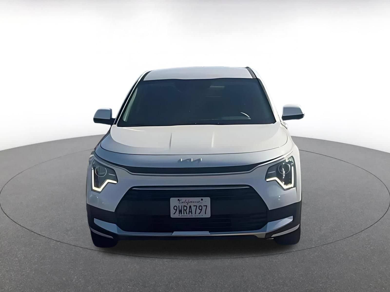 Thumbnail: 2026 Kia Niro - 3