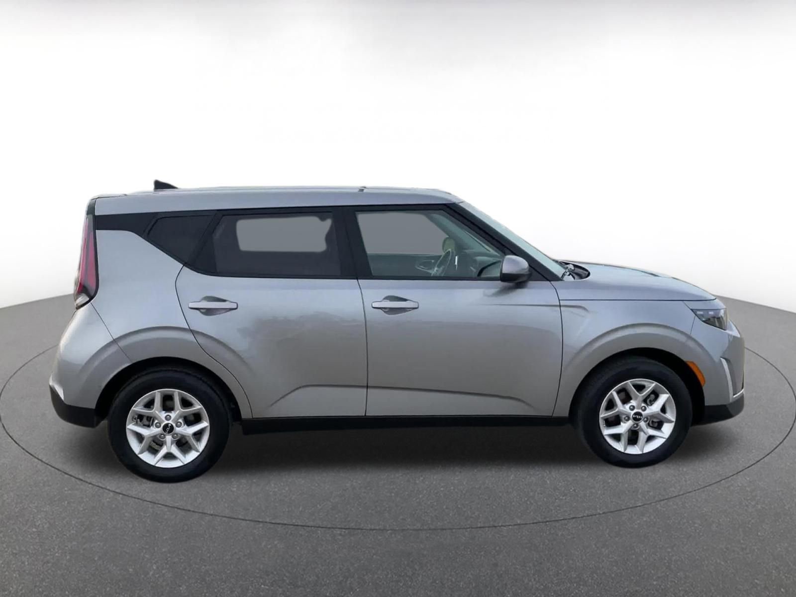 Thumbnail: 2025 Kia Soul - 16