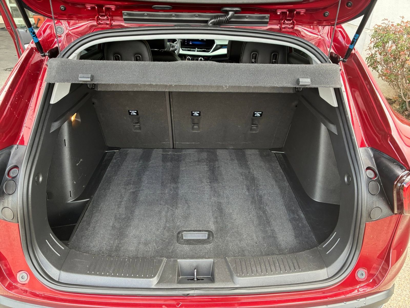 Thumbnail: 2025 Chevrolet Trax - 31