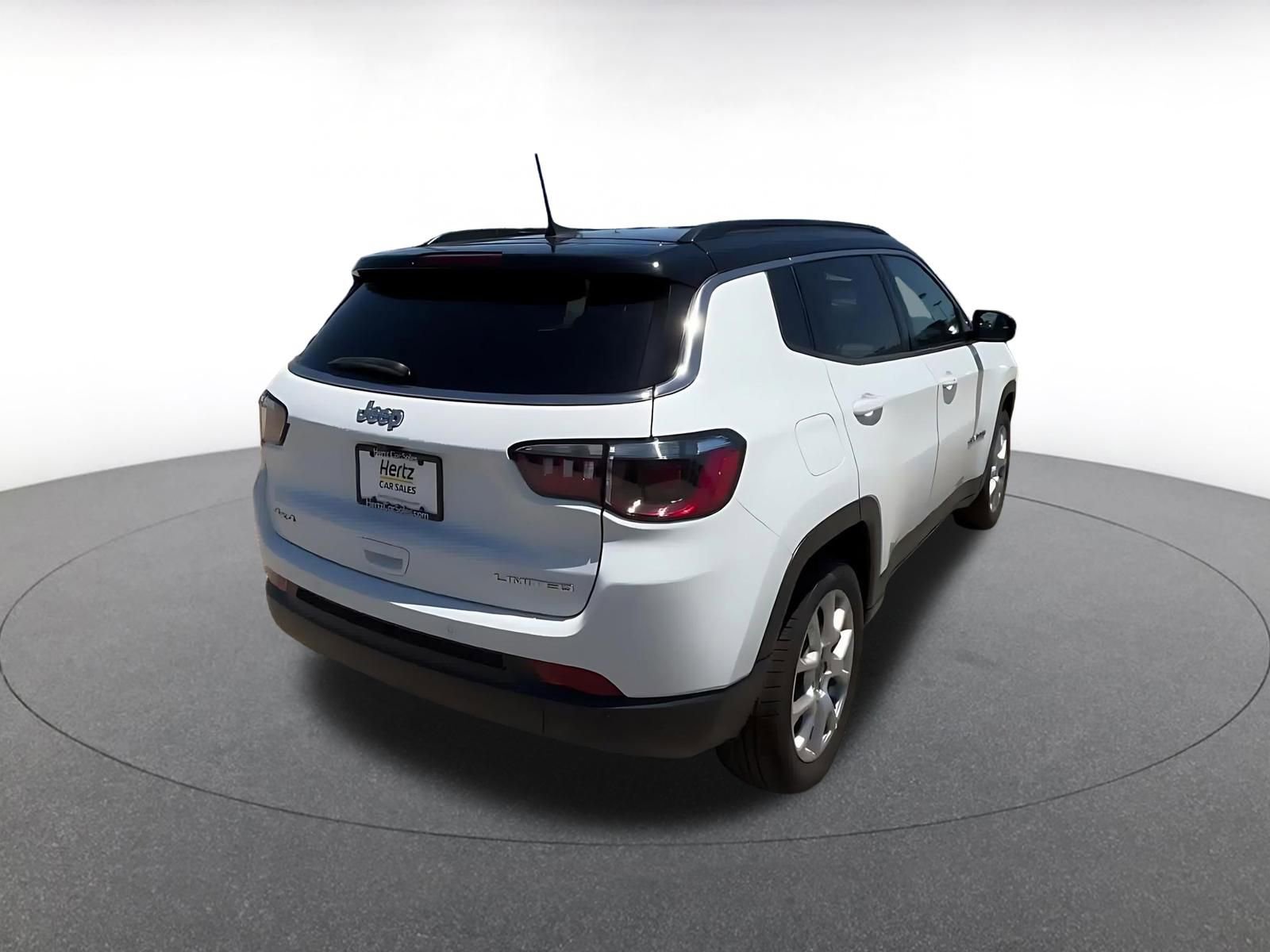 Thumbnail: 2025 Jeep Compass - 15