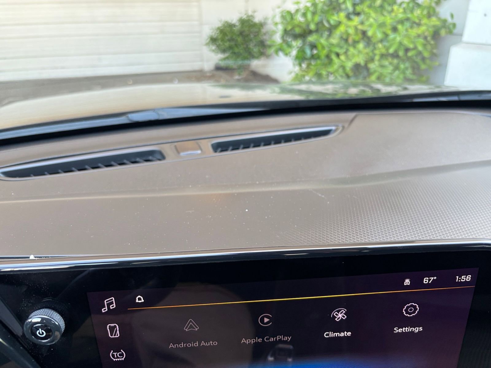 Thumbnail: 2025 Chevrolet Trax - 17