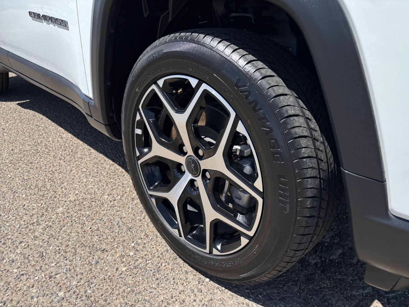 Thumbnail: 2025 Jeep Compass - 26