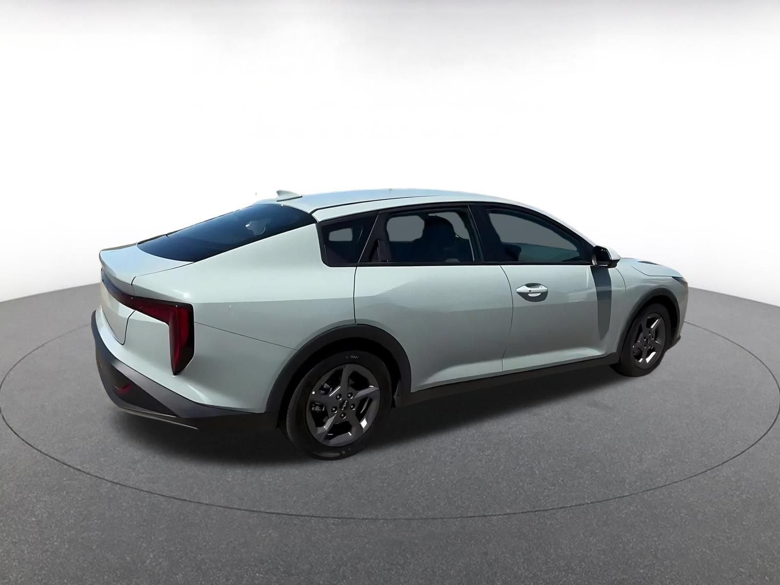Thumbnail: 2025 Kia K4 - 15