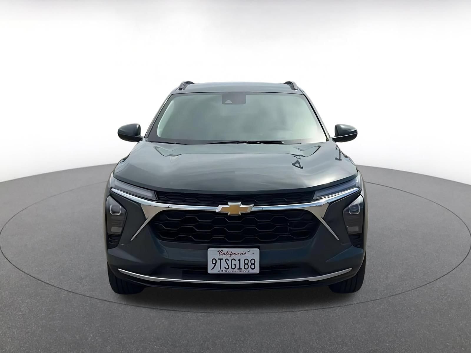 Thumbnail: 2025 Chevrolet Trax - 4