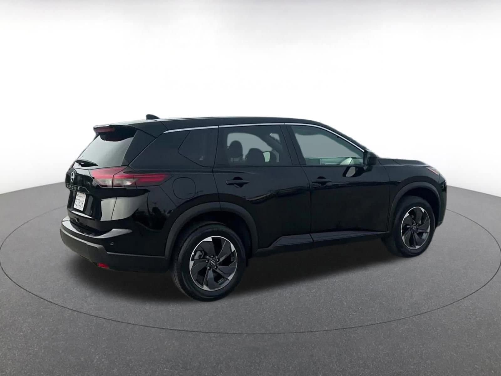 Thumbnail: 2025 Nissan Rogue - 15