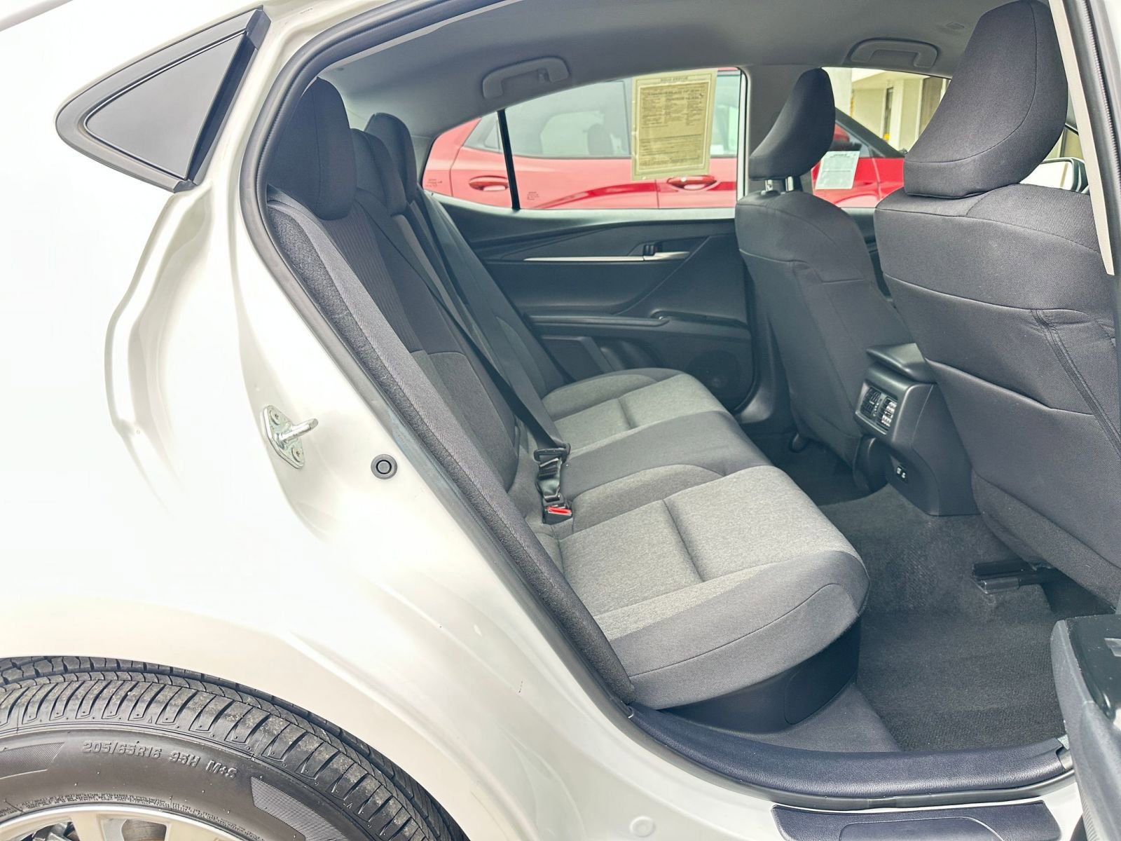 Thumbnail: 2025 Toyota Camry - 25