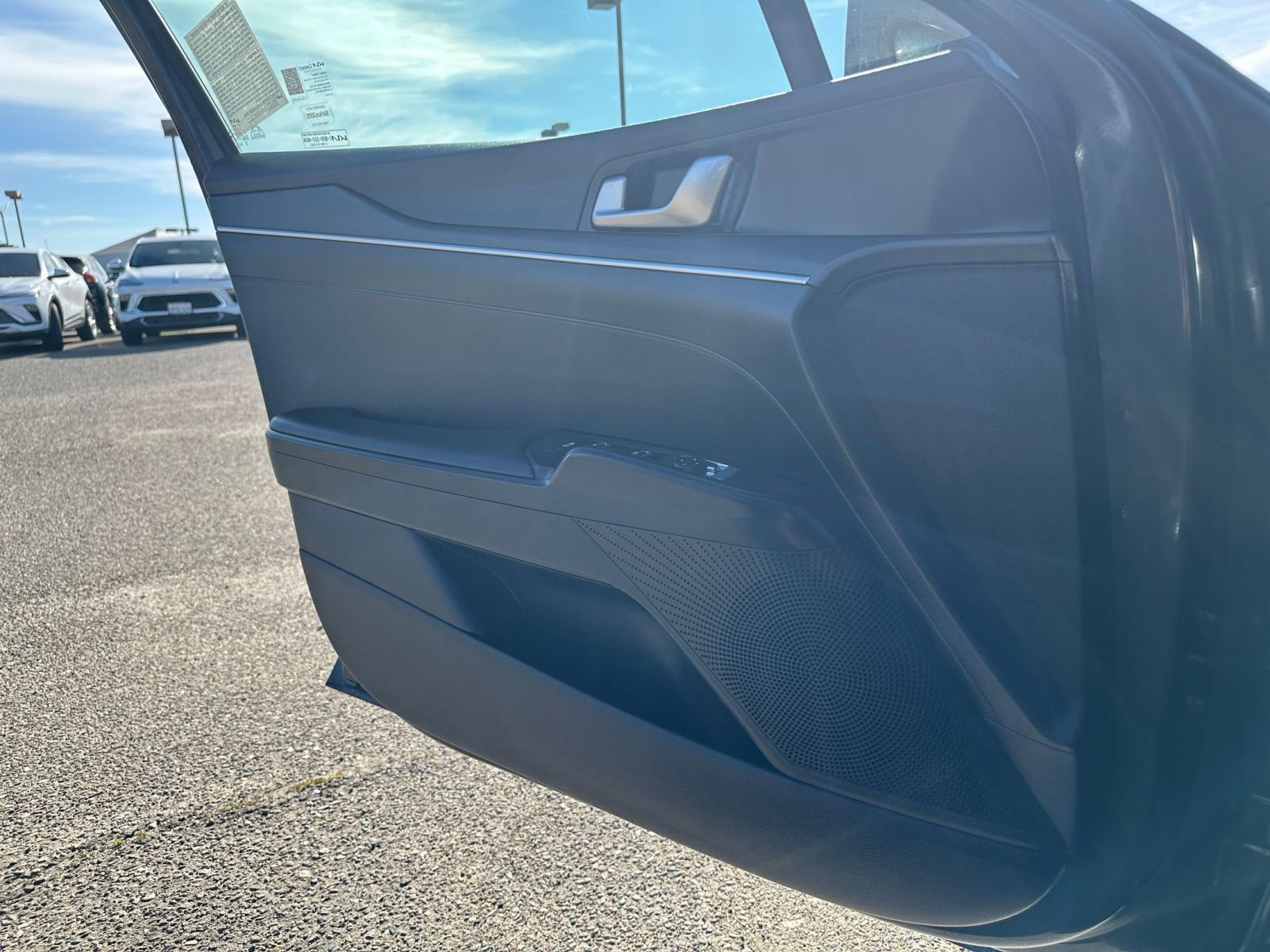 Thumbnail: 2025 Kia K5 - 18