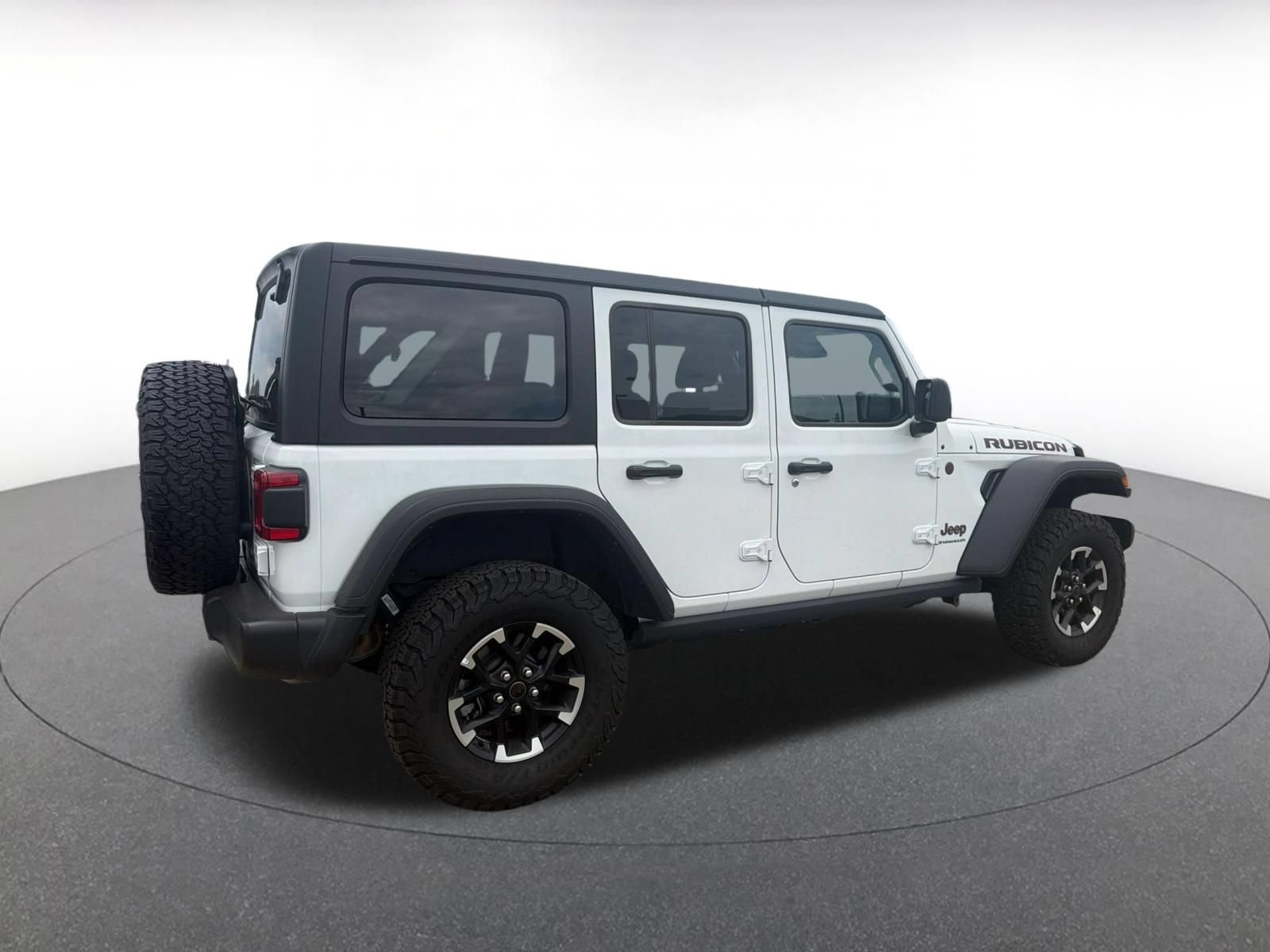Thumbnail: 2025 Jeep Wrangler - 5