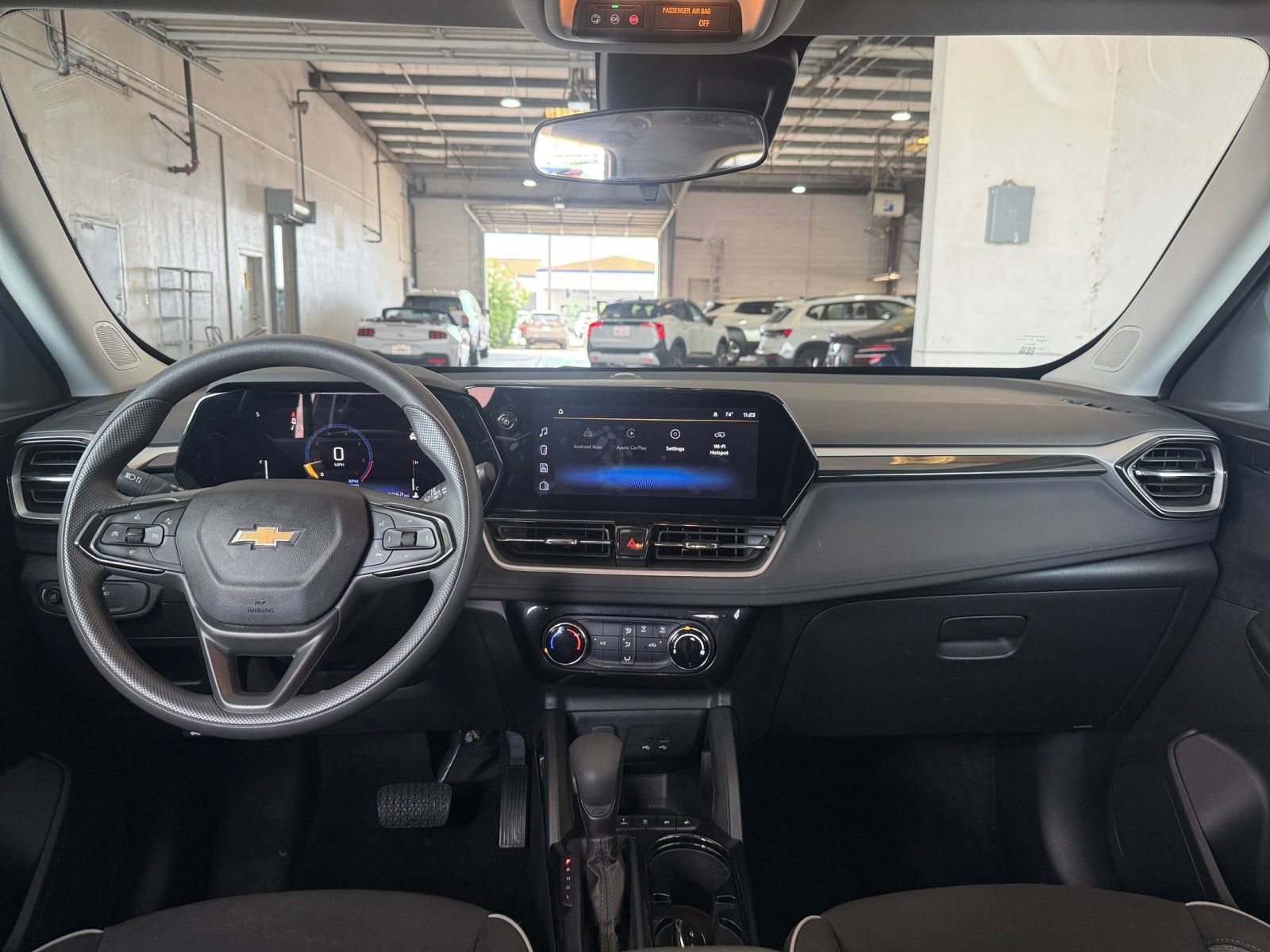 Thumbnail: 2025 Chevrolet TrailBlazer - 27