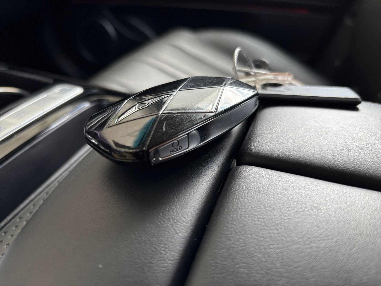 Thumbnail: 2026 Genesis G80 - 25
