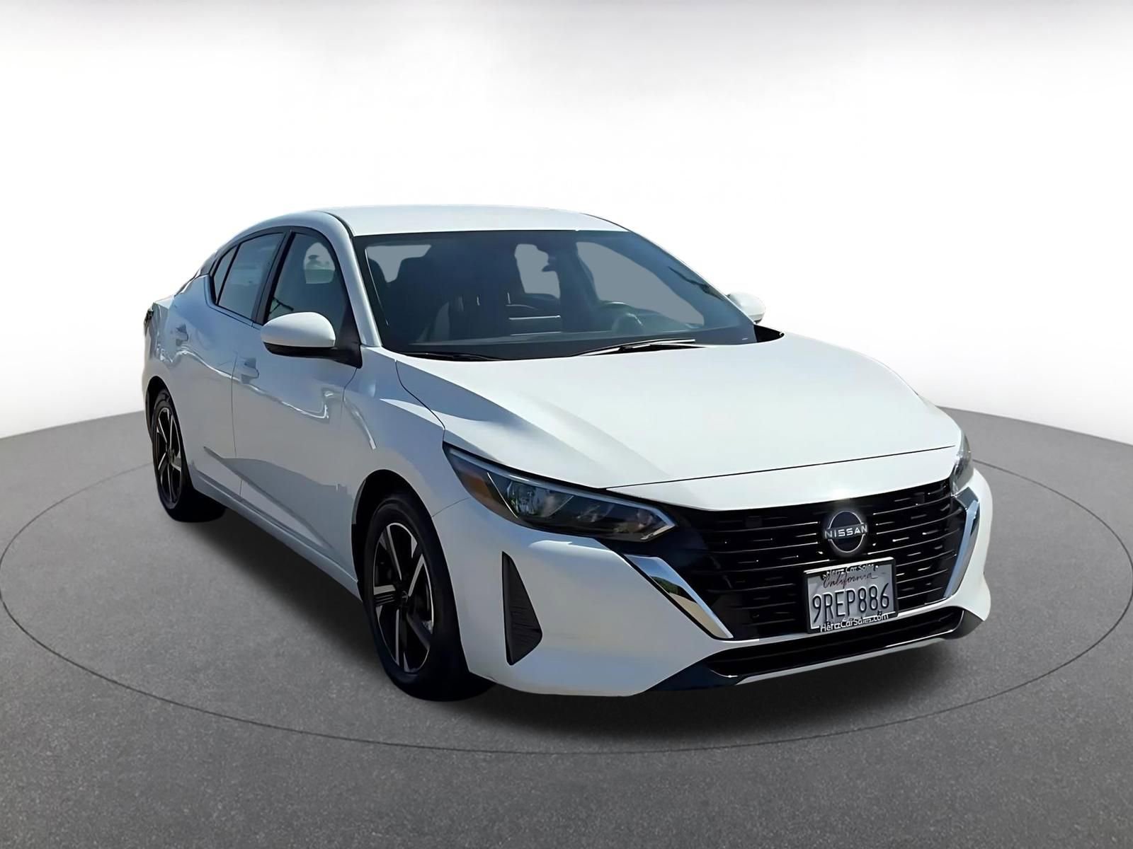 Thumbnail: 2025 Nissan Sentra - 3