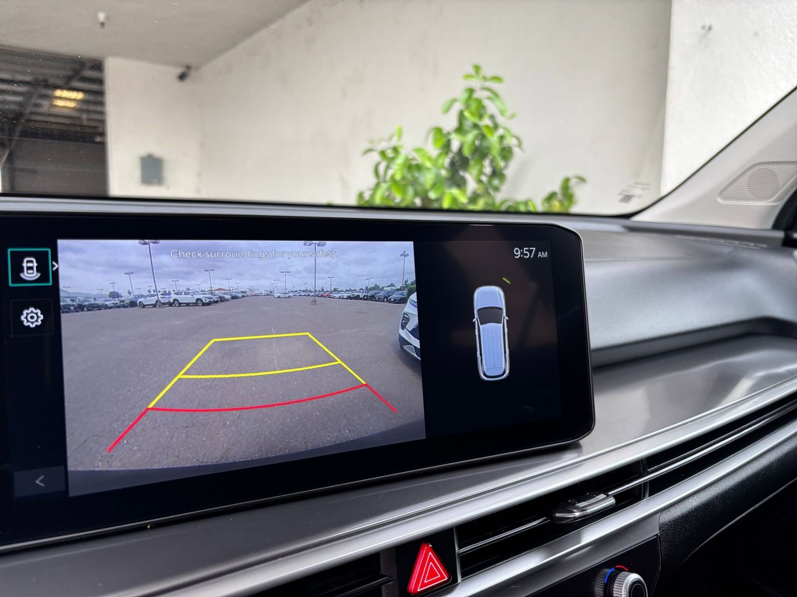 Thumbnail: 2024 Kia Sorento - 24