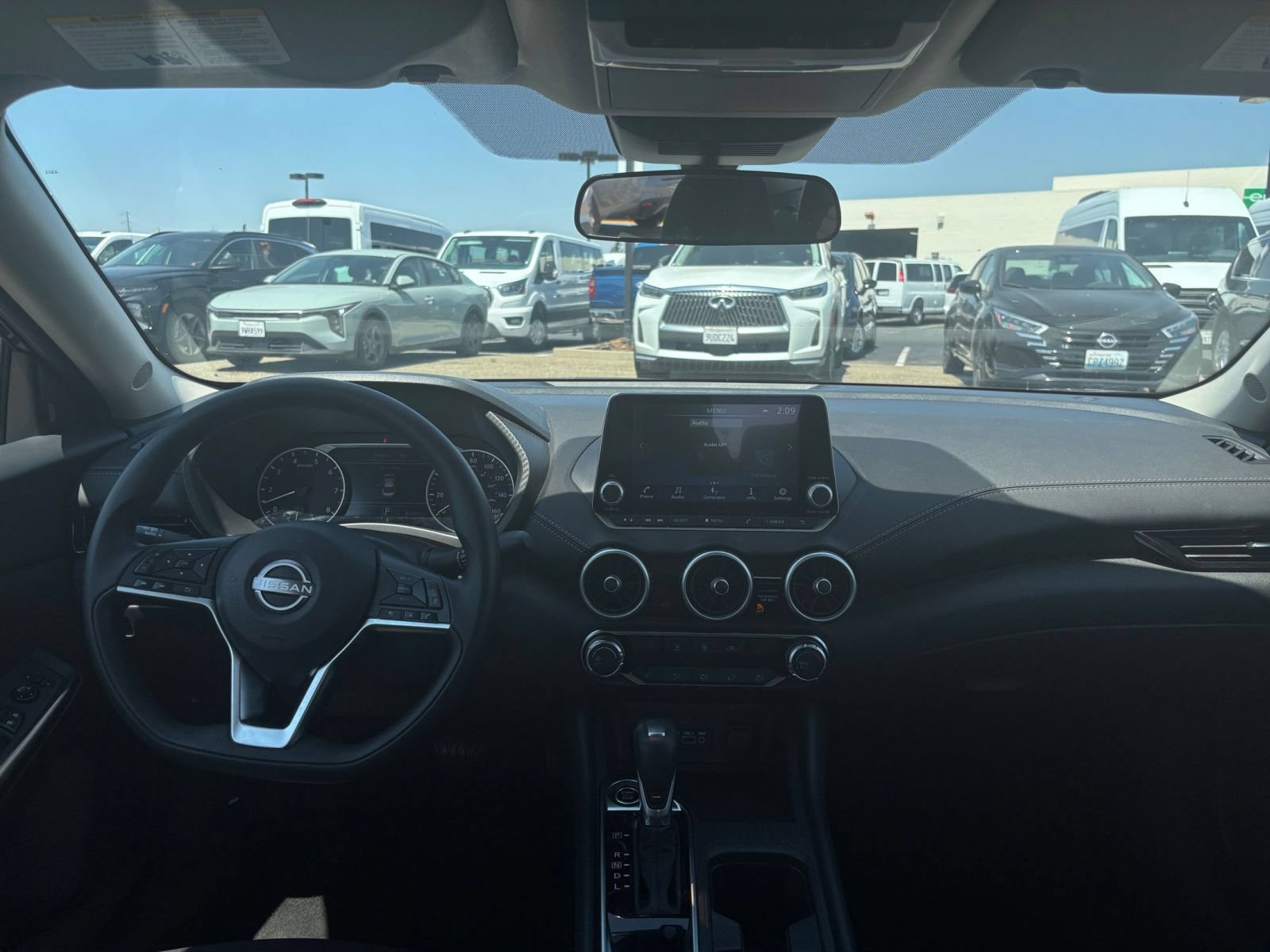 Thumbnail: 2025 Nissan Sentra - 34
