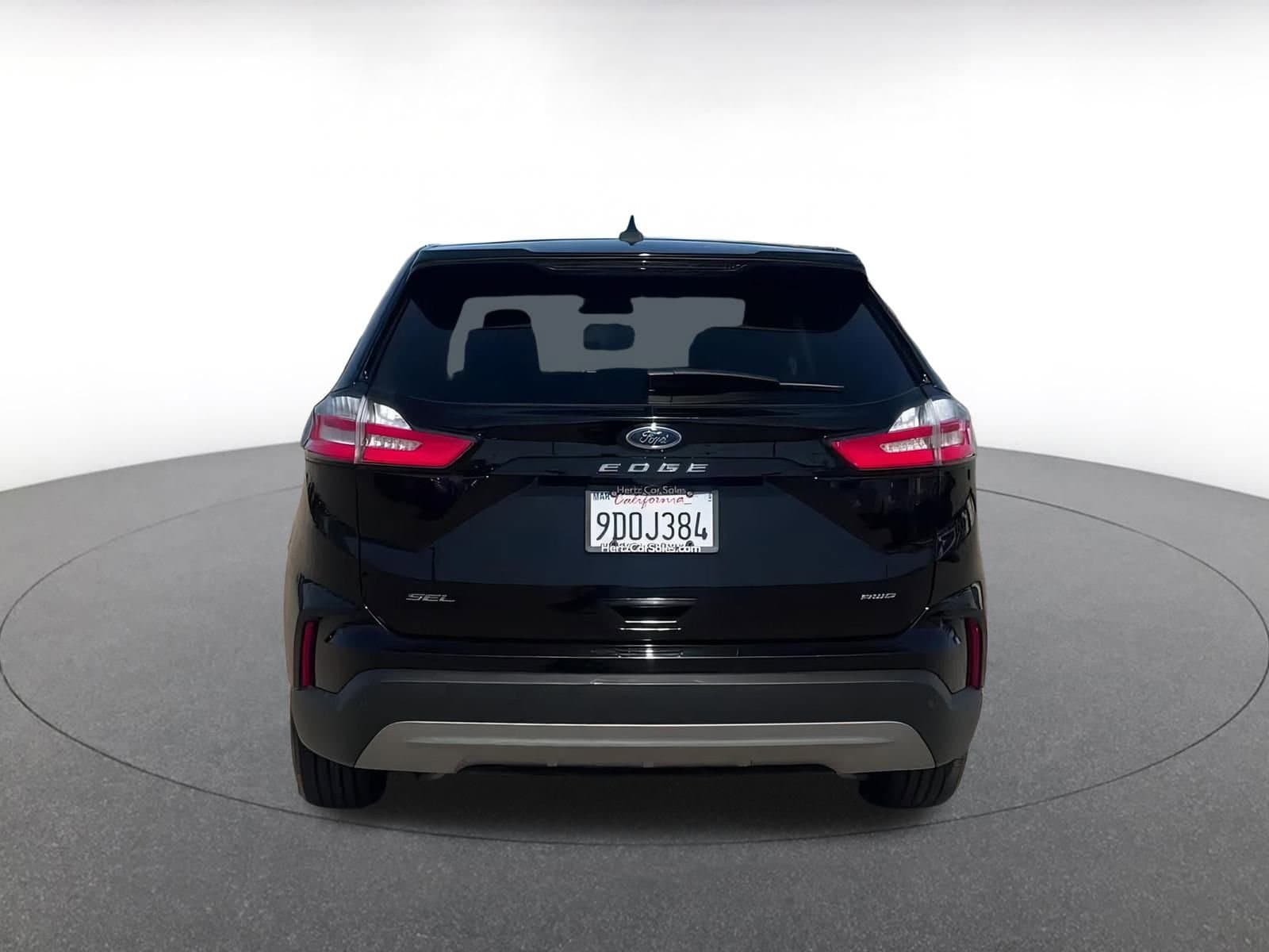 Thumbnail: 2023 Ford Edge - 12