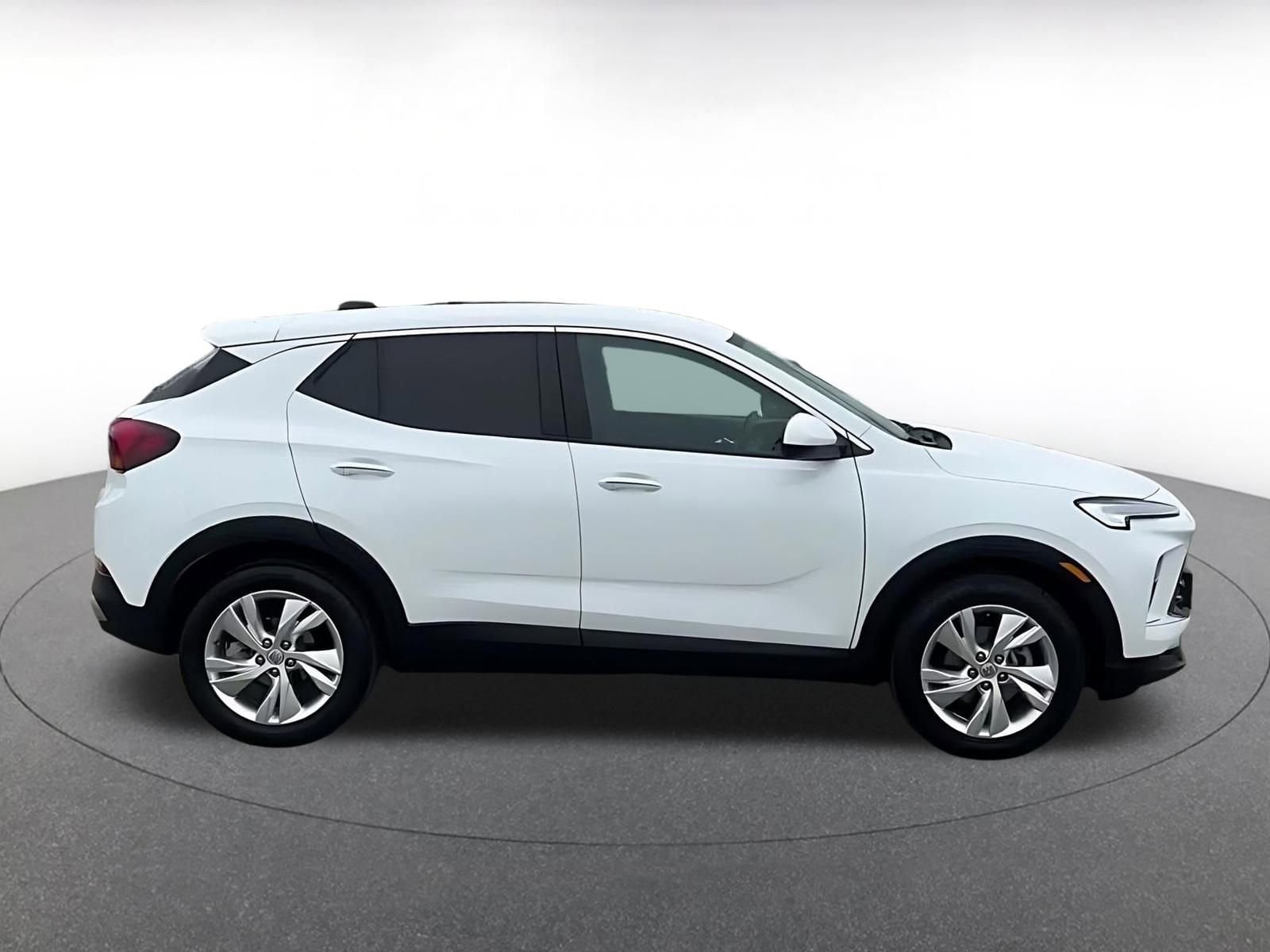 Thumbnail: 2025 Buick Encore GX - 16