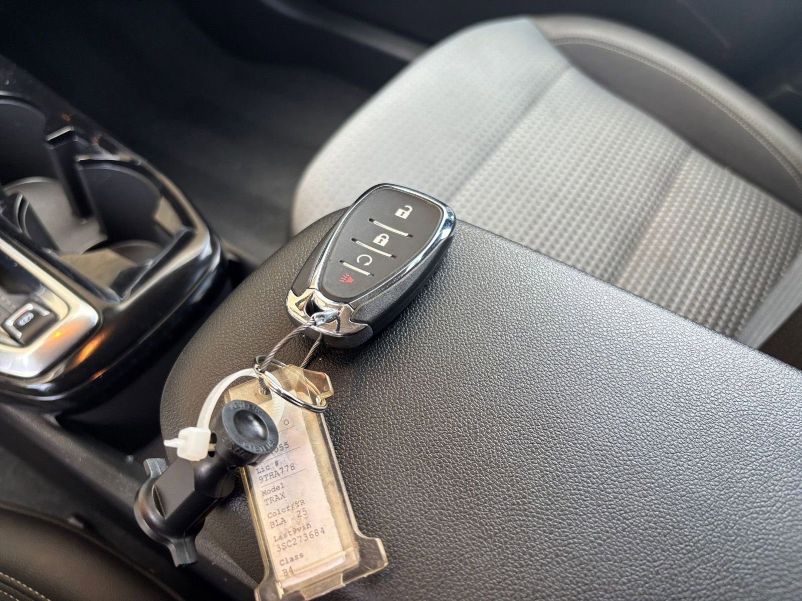 Thumbnail: 2025 Chevrolet Trax - 21