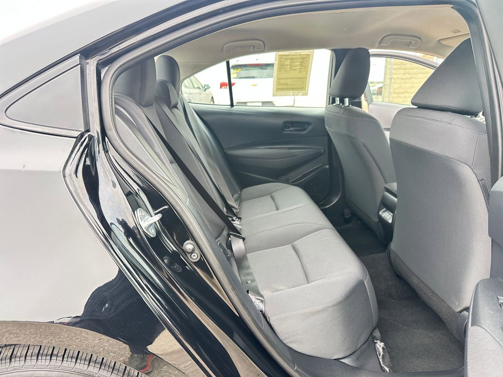 Thumbnail: 2025 Toyota Corolla - 25