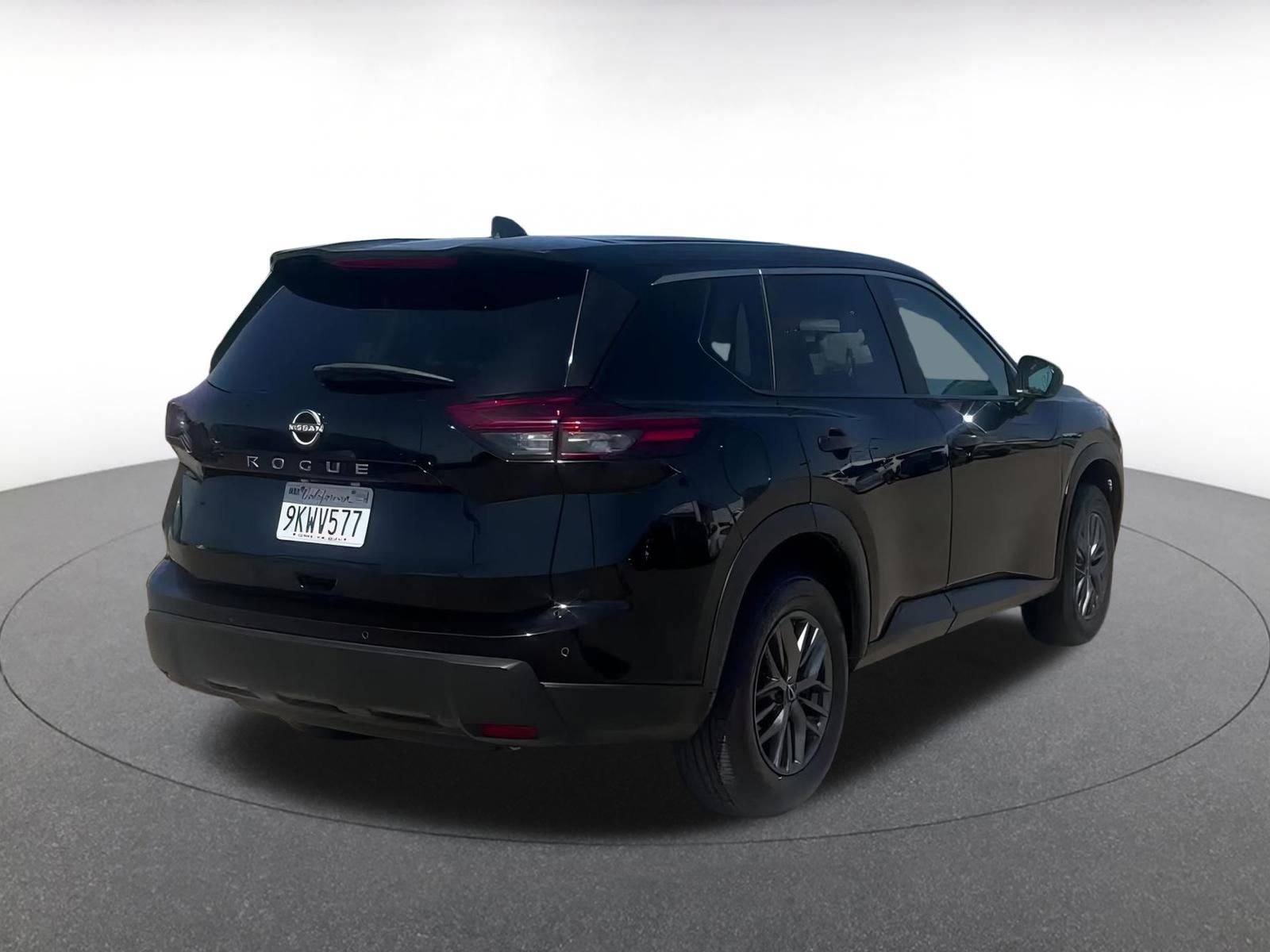 2024 Nissan Rogue S 13