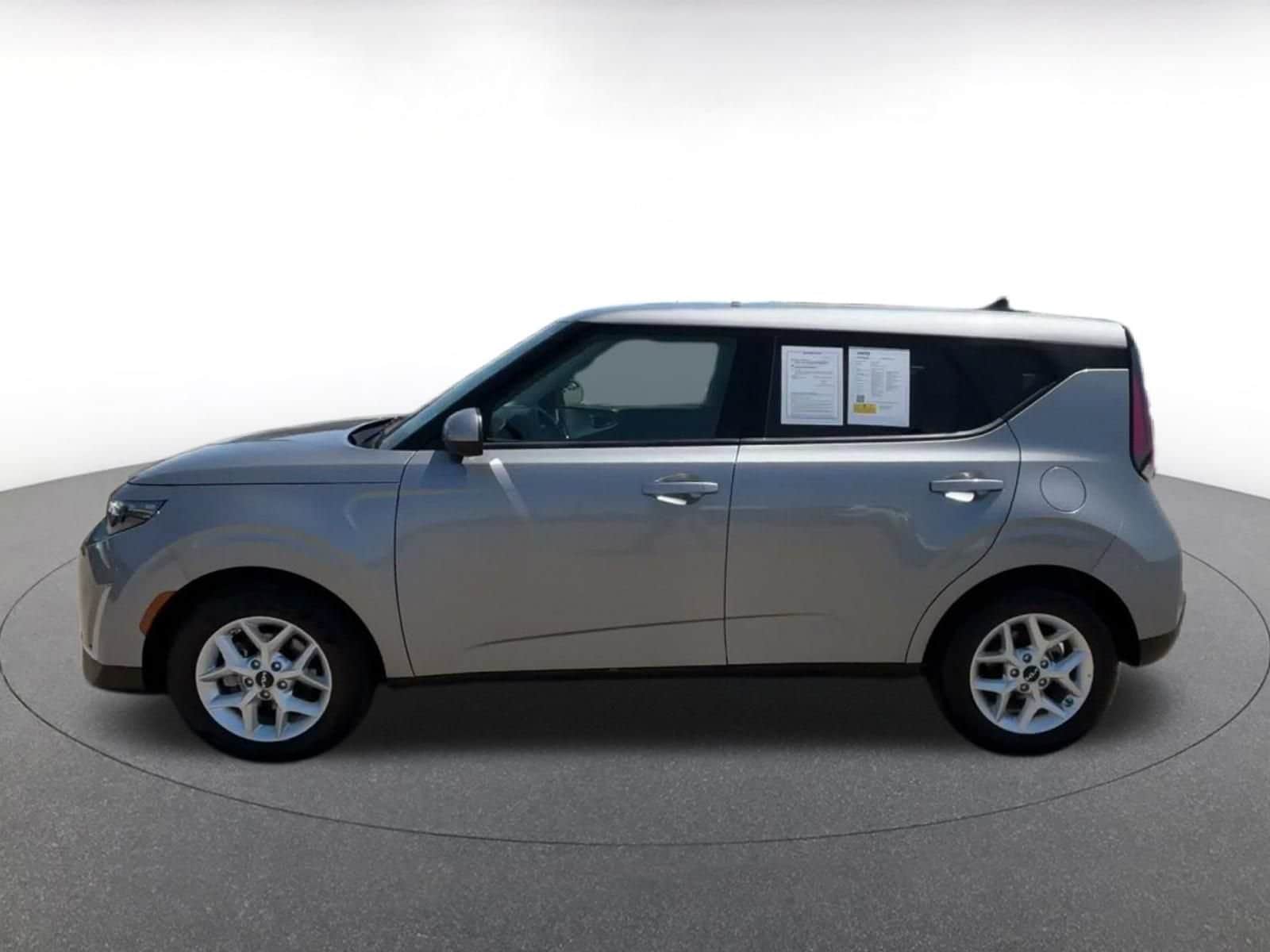 Thumbnail: 2025 Kia Soul - 9