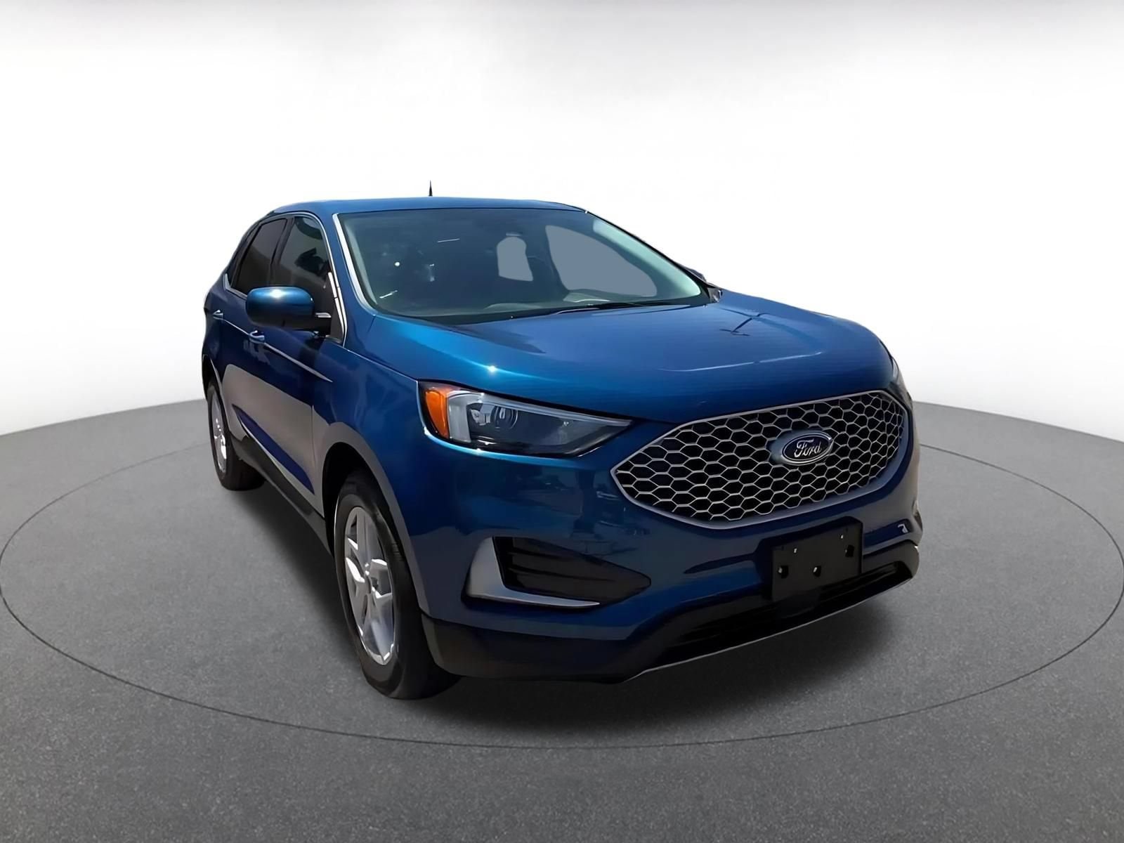 Thumbnail: 2024 Ford Edge - 3