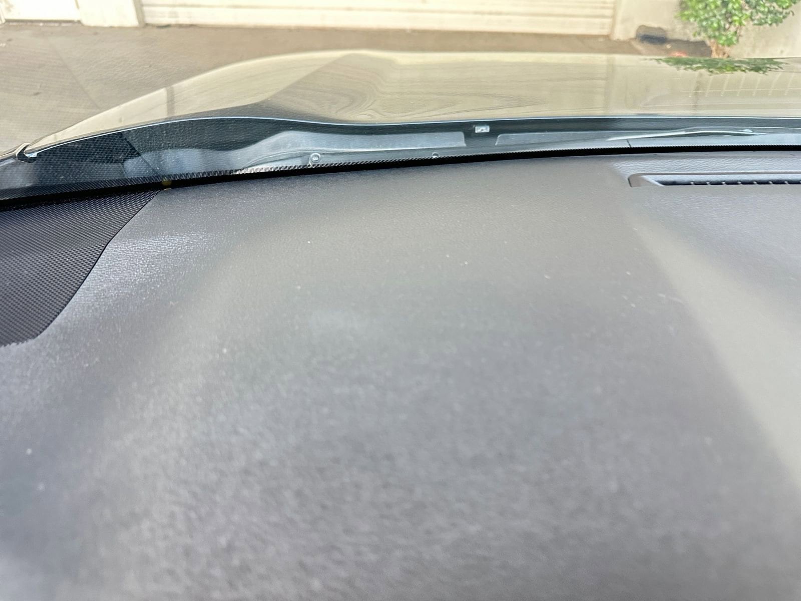 Thumbnail: 2025 Toyota RAV4 - 34