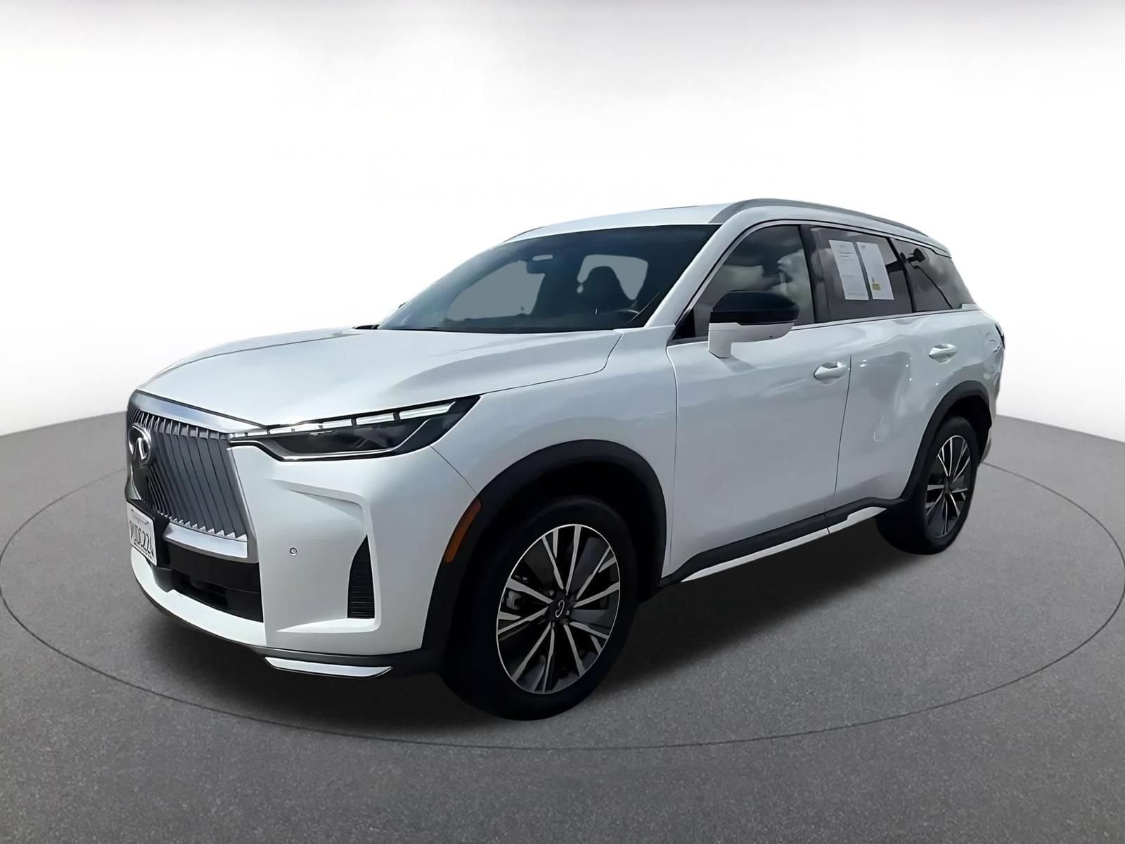 Thumbnail: 2026 INFINITI QX60 - 7