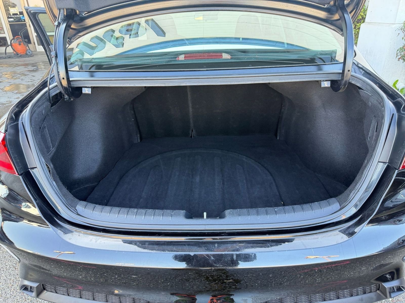 Thumbnail: 2023 Kia Forte - 31