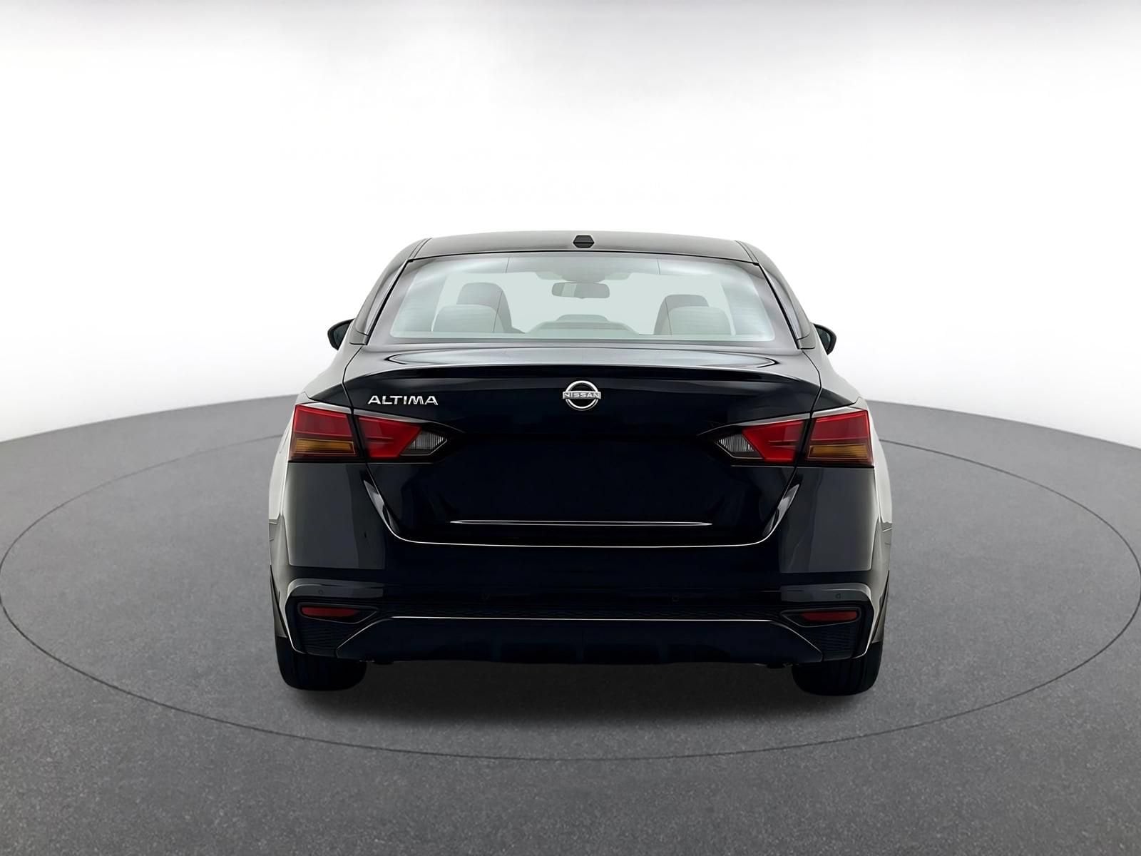 Thumbnail: 2025 Nissan Altima - 6