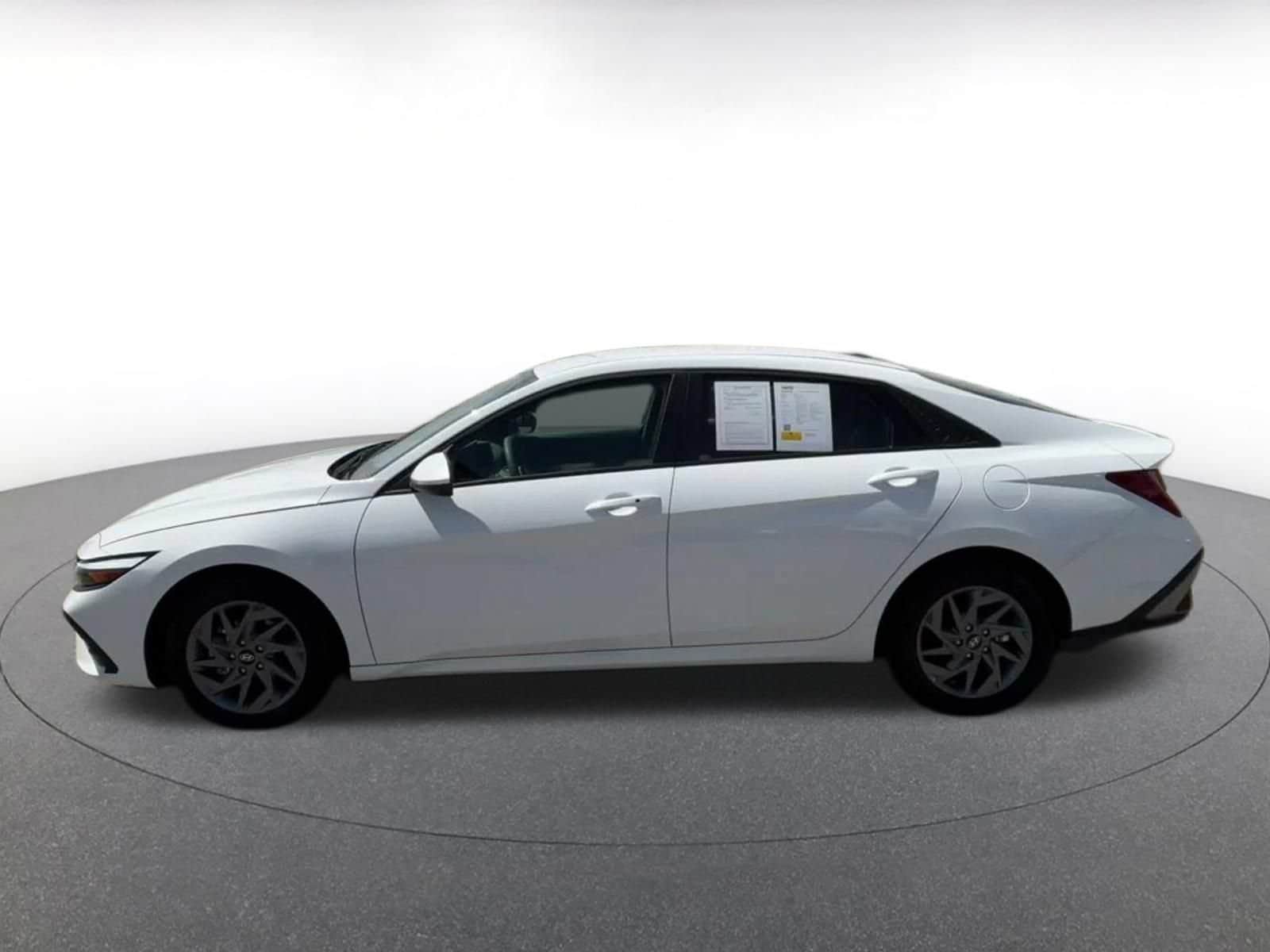 Thumbnail: 2026 Hyundai Elantra - 8
