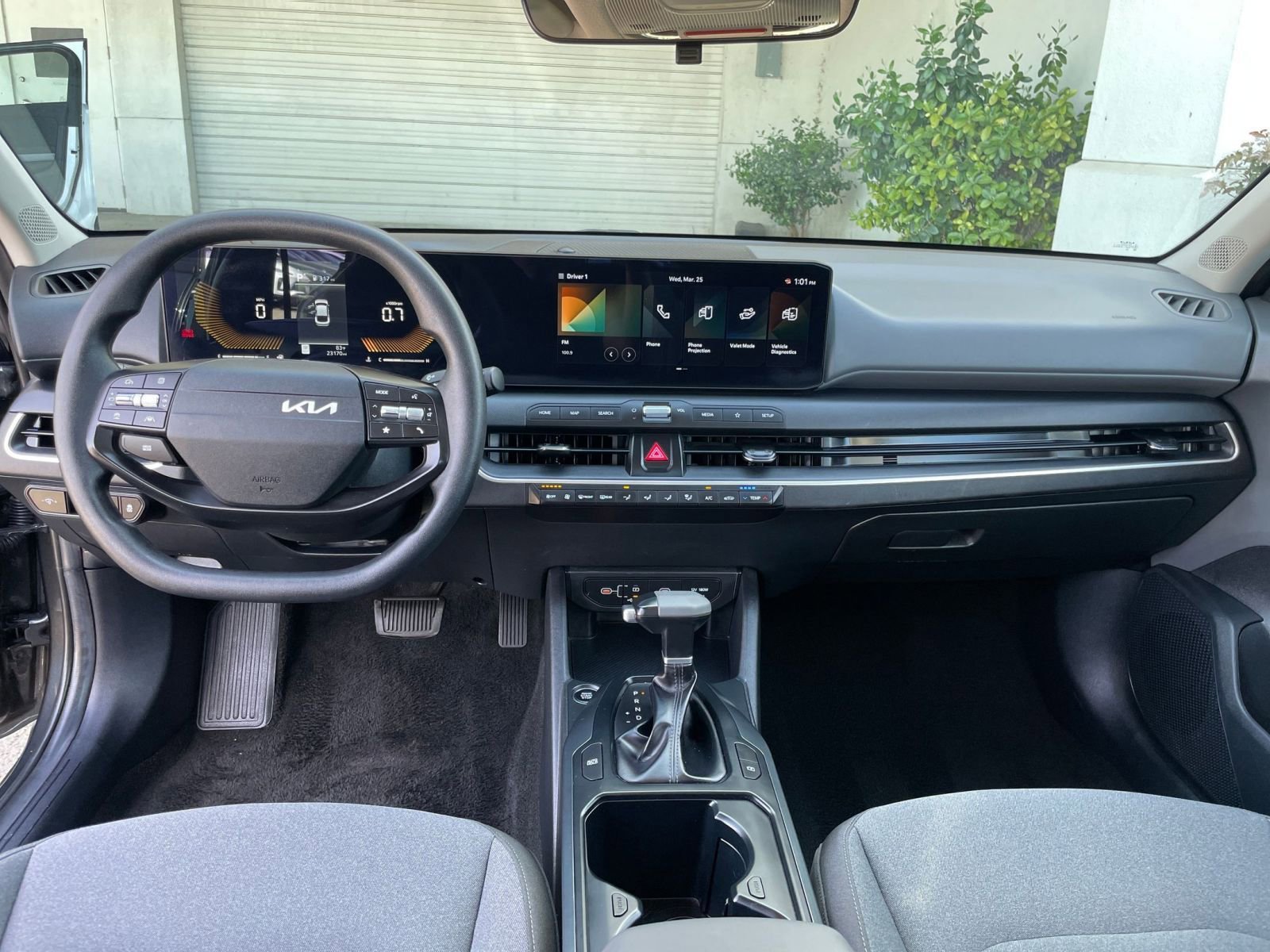 Thumbnail: 2025 Kia K4 - 33