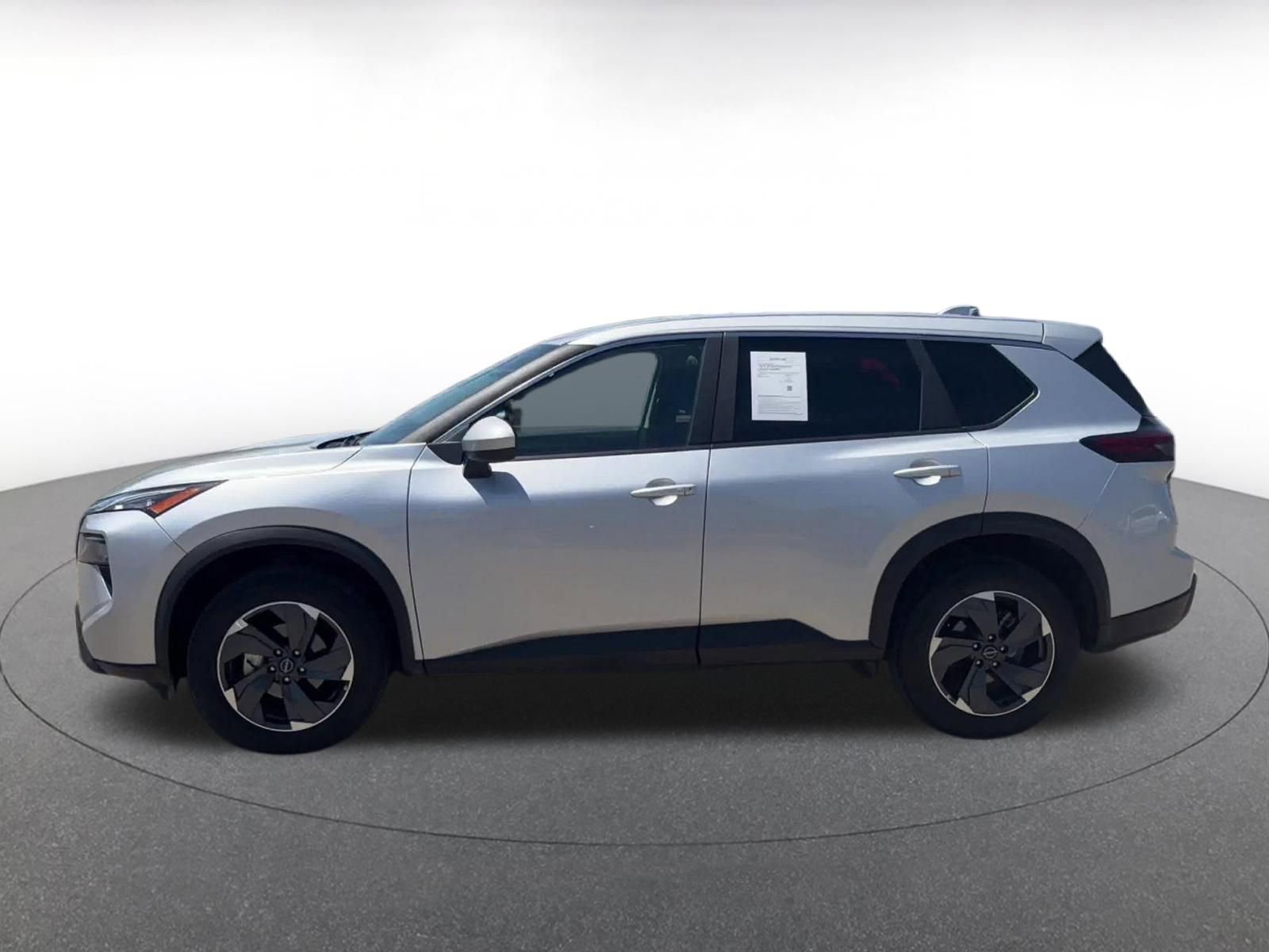 Thumbnail: 2025 Nissan Rogue - 9