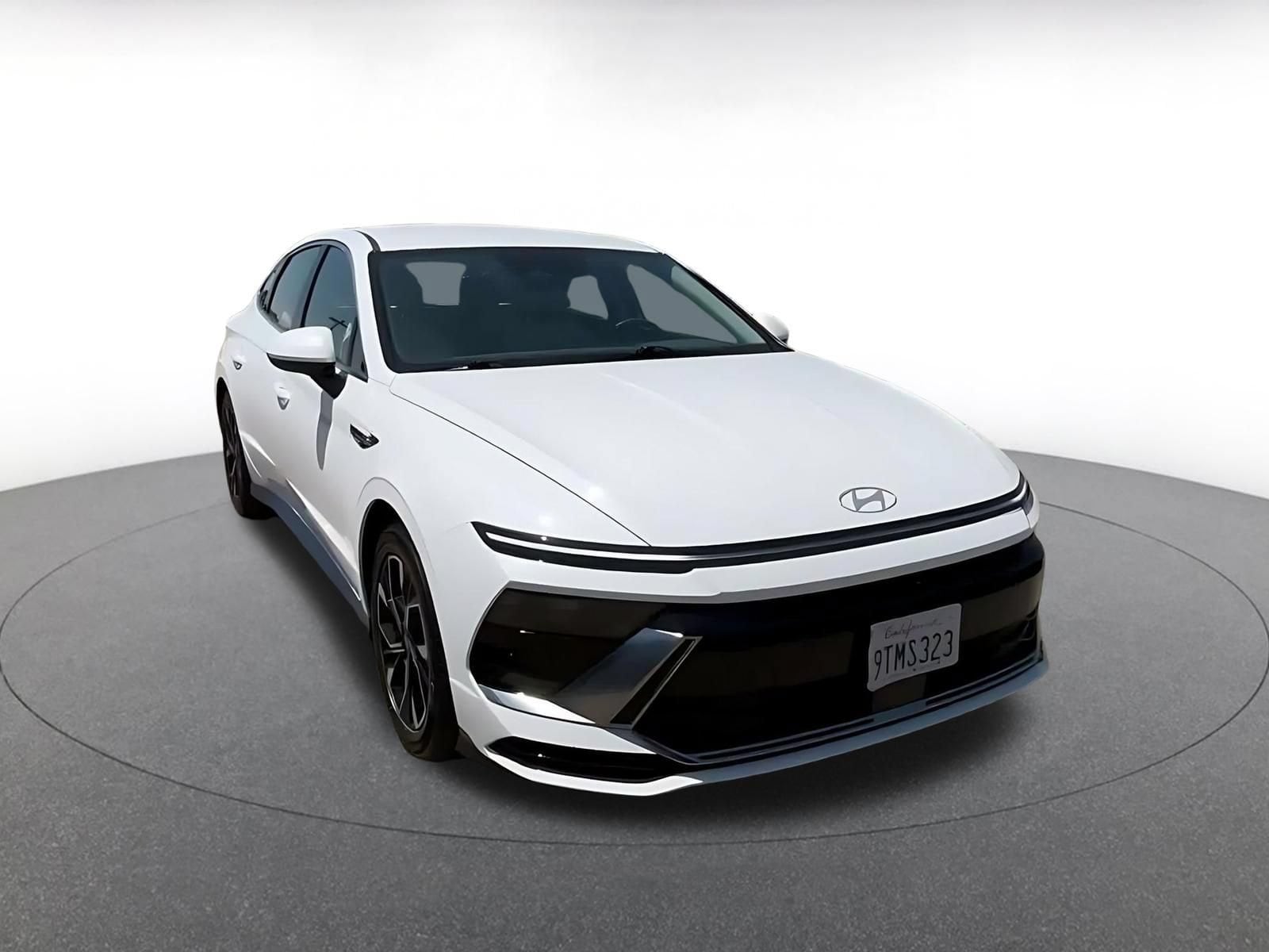 Thumbnail: 2025 Hyundai Sonata - 3